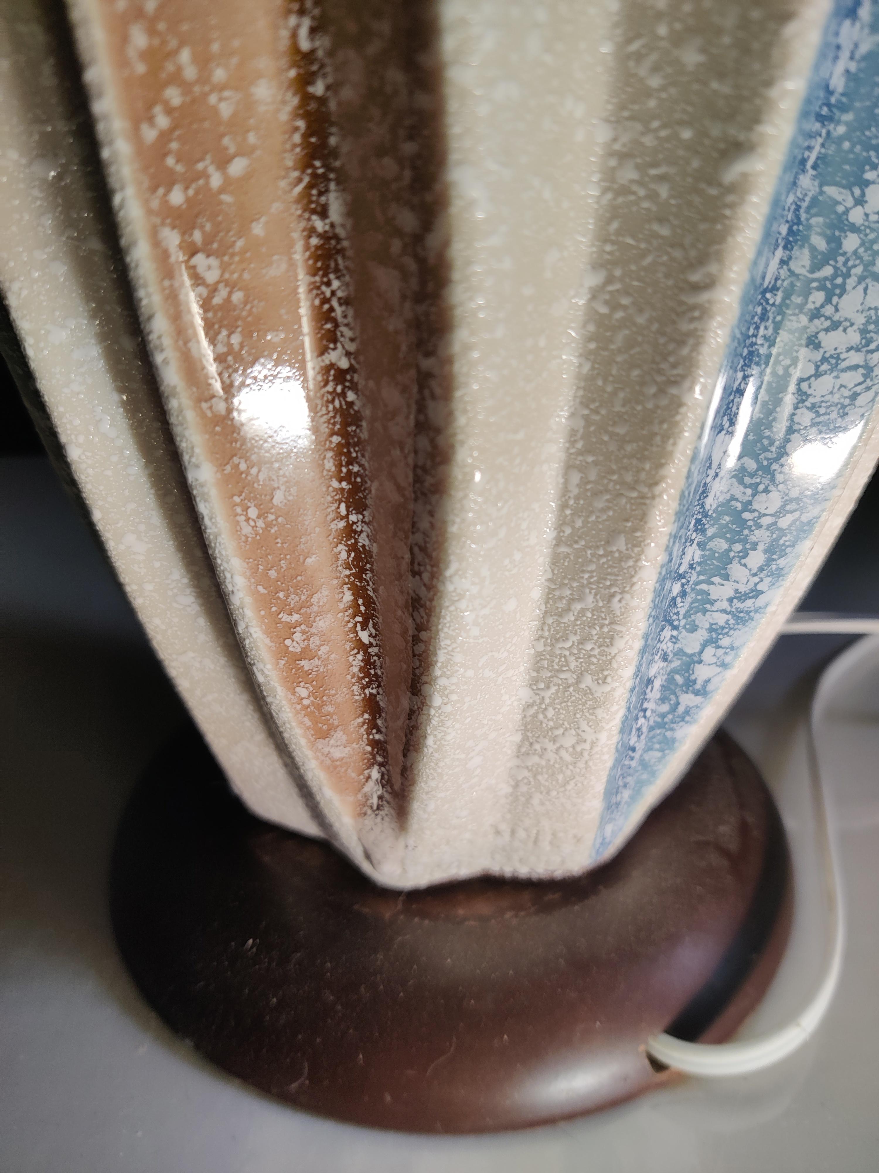 Ceramic mid-century table lamp with multi-color accents. For Sale 9
