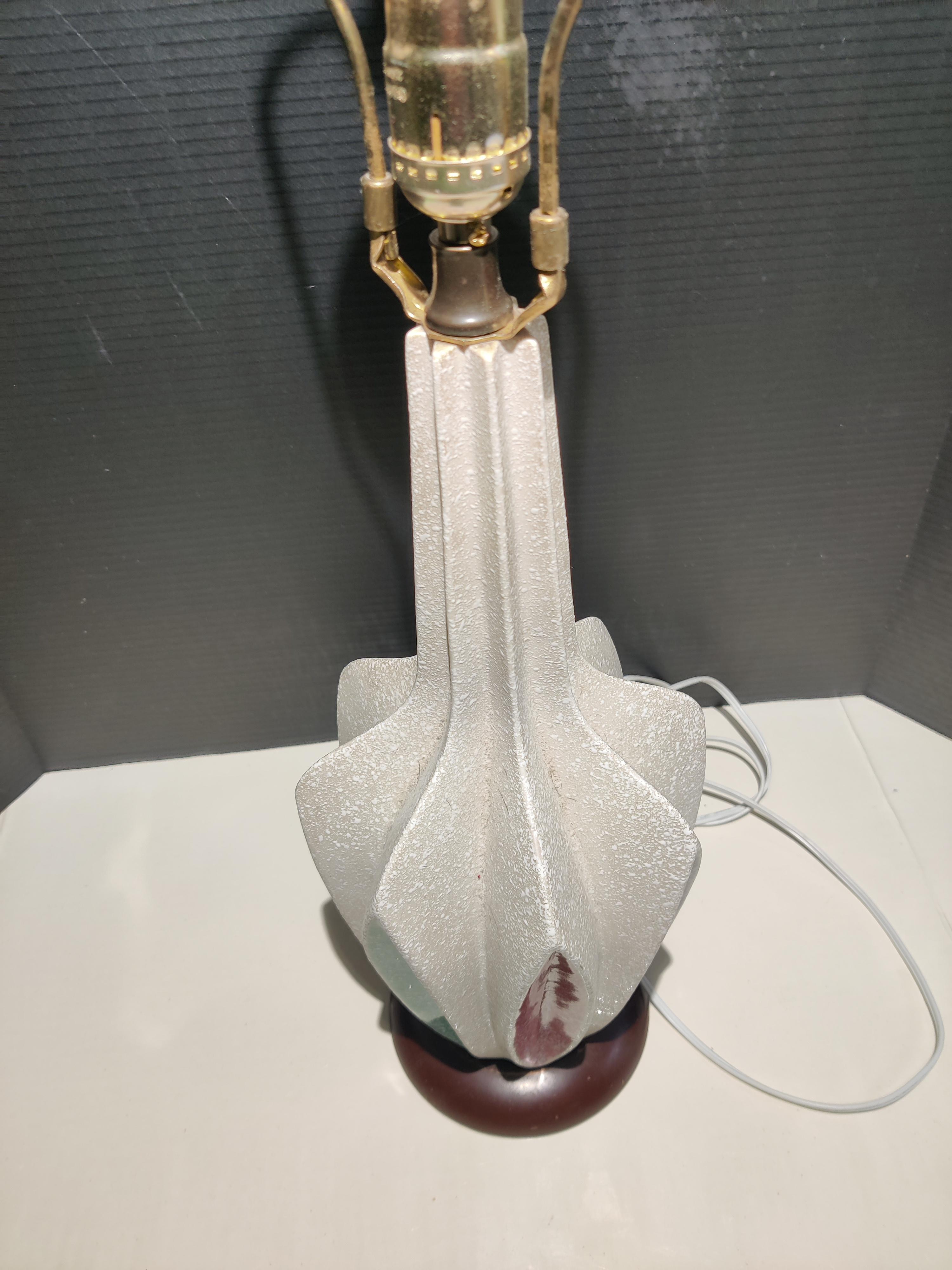 Ceramic mid-century table lamp with multi-color accents. For Sale 1