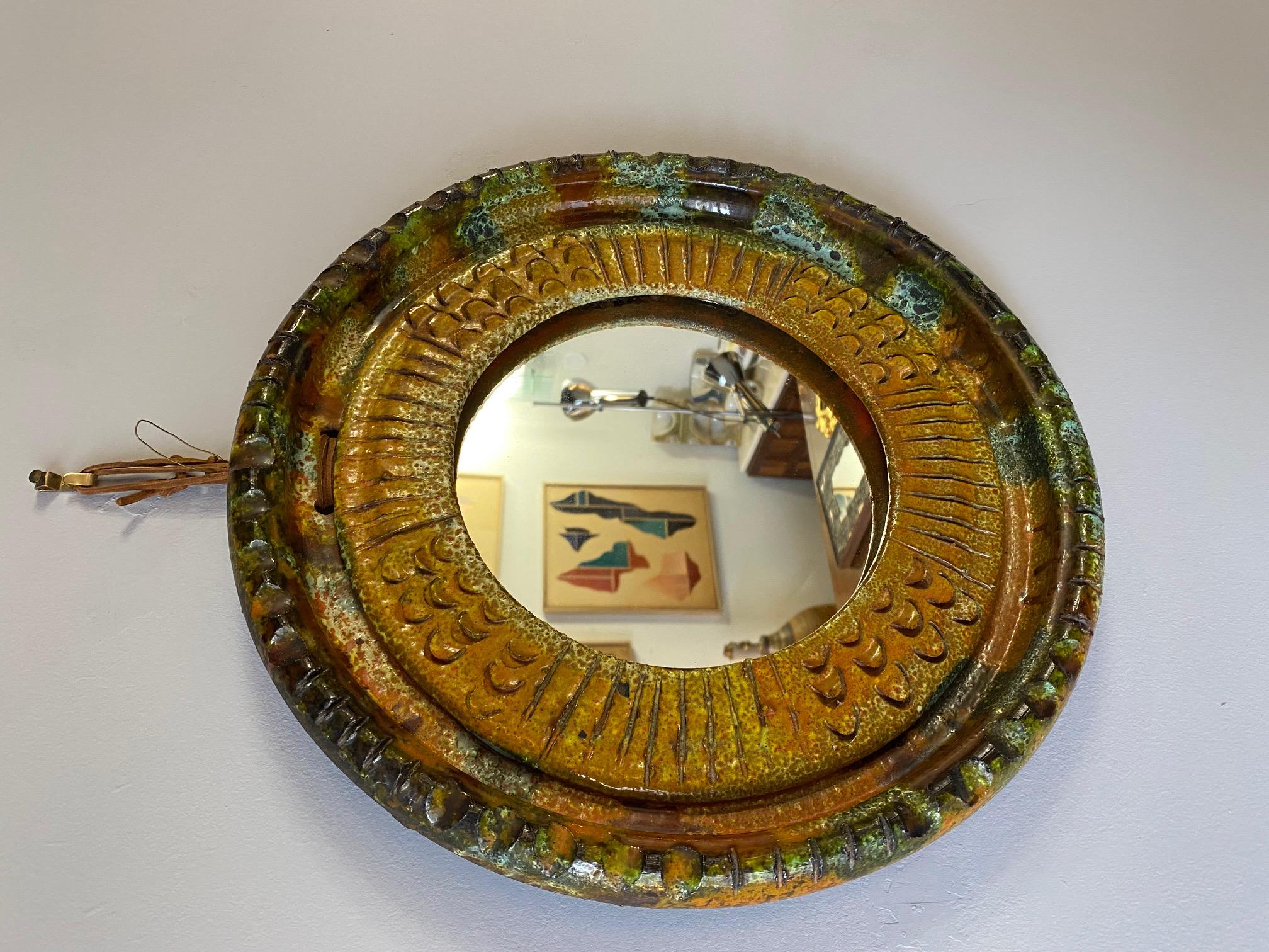 Specchio in ceramica di Claudio Pulli, Italia, anni '60.