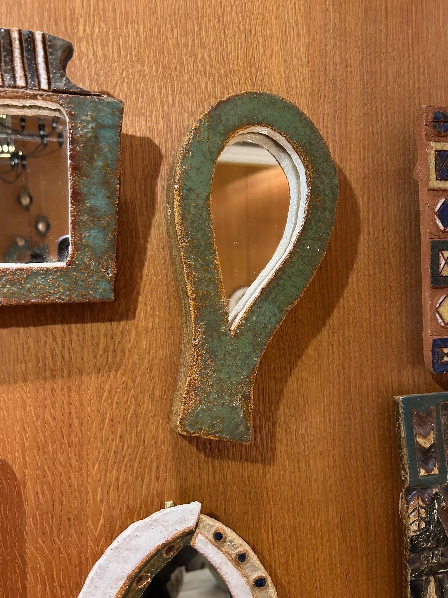 Keramikspiegel von les Argonautes, Frankreich 1960er Jahre im Angebot 1