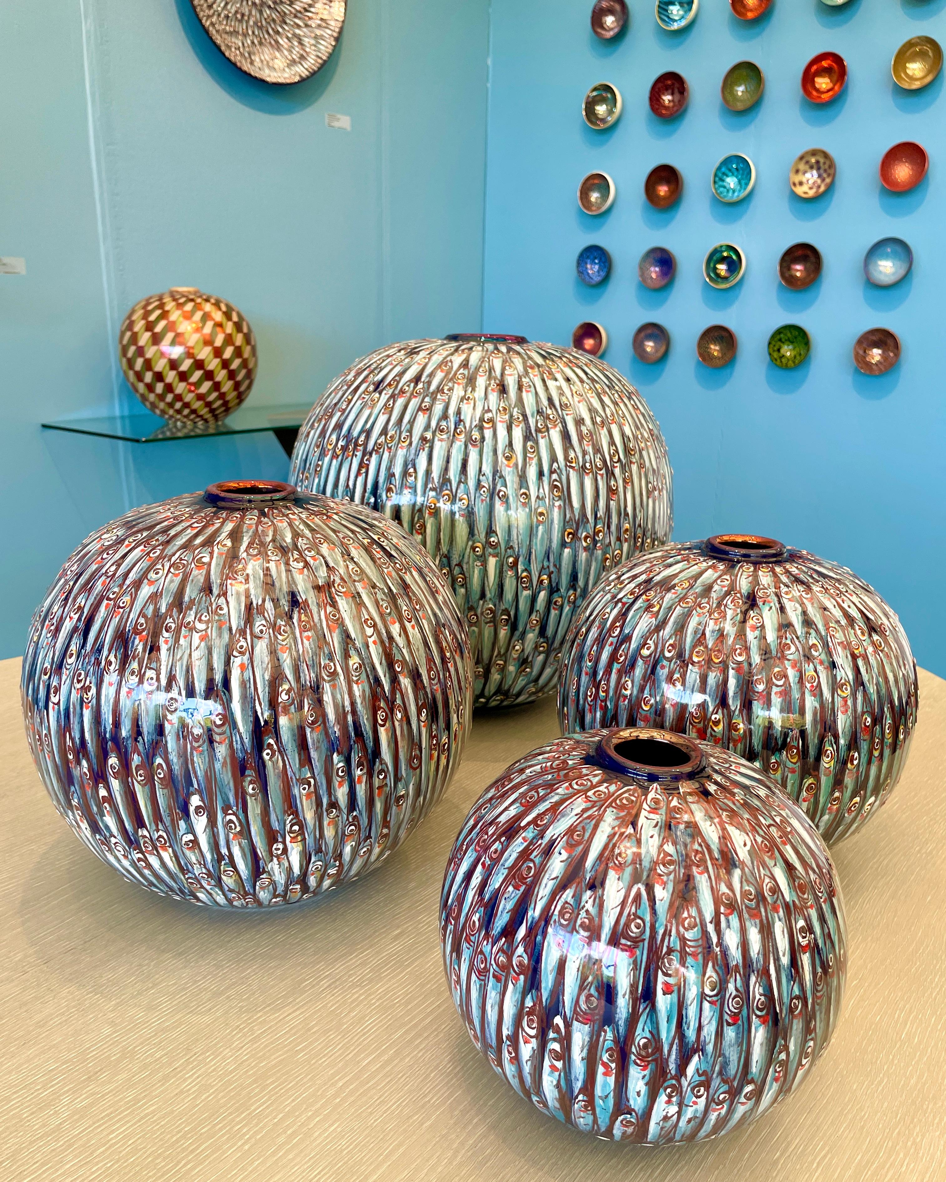 Pot en céramique en forme de lune peint à la main Majolica Italie Contemporain 21e siècle en vente 1