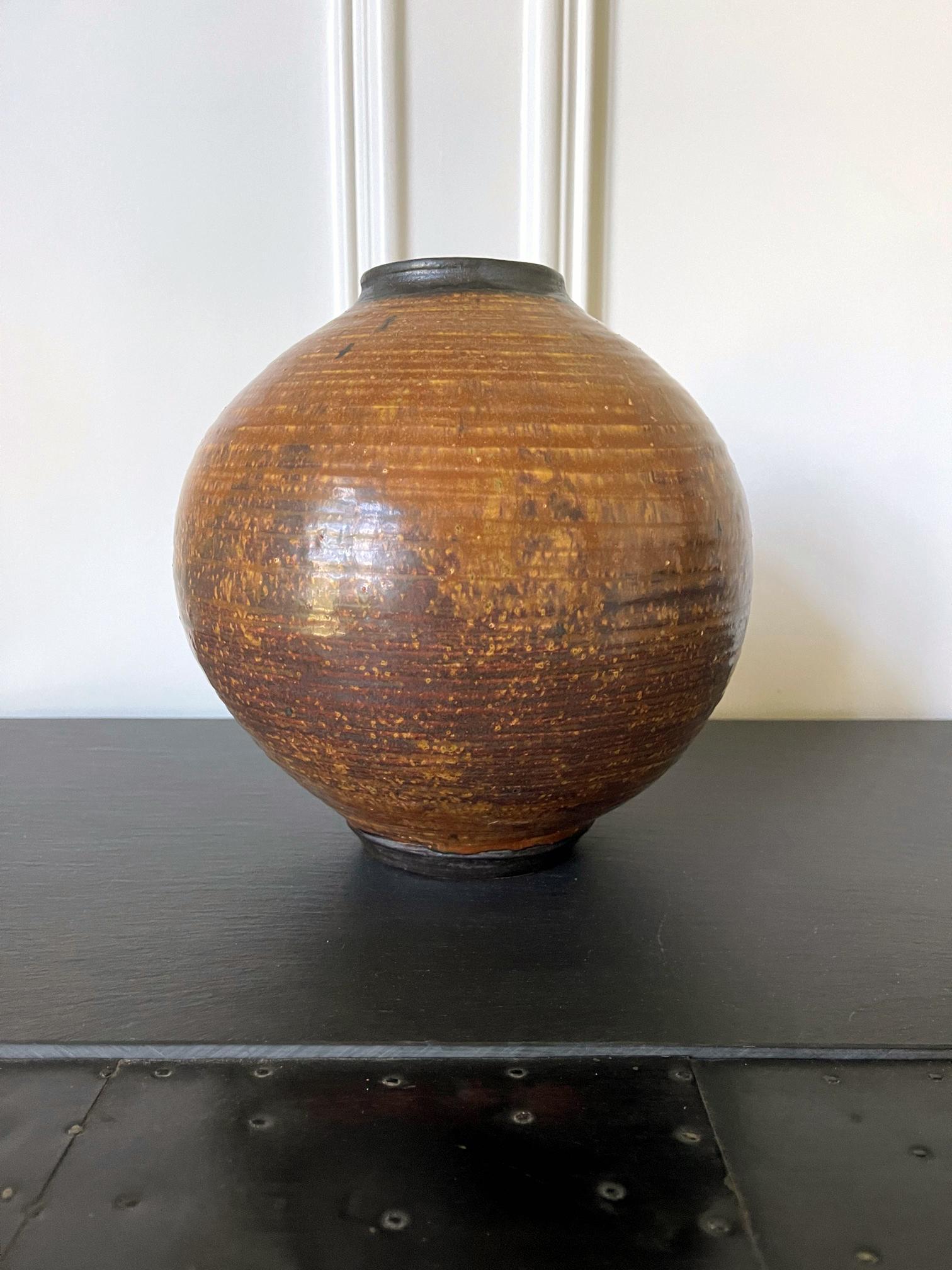 American Ceramic Moon Jar Vase by Otto Heino For Sale