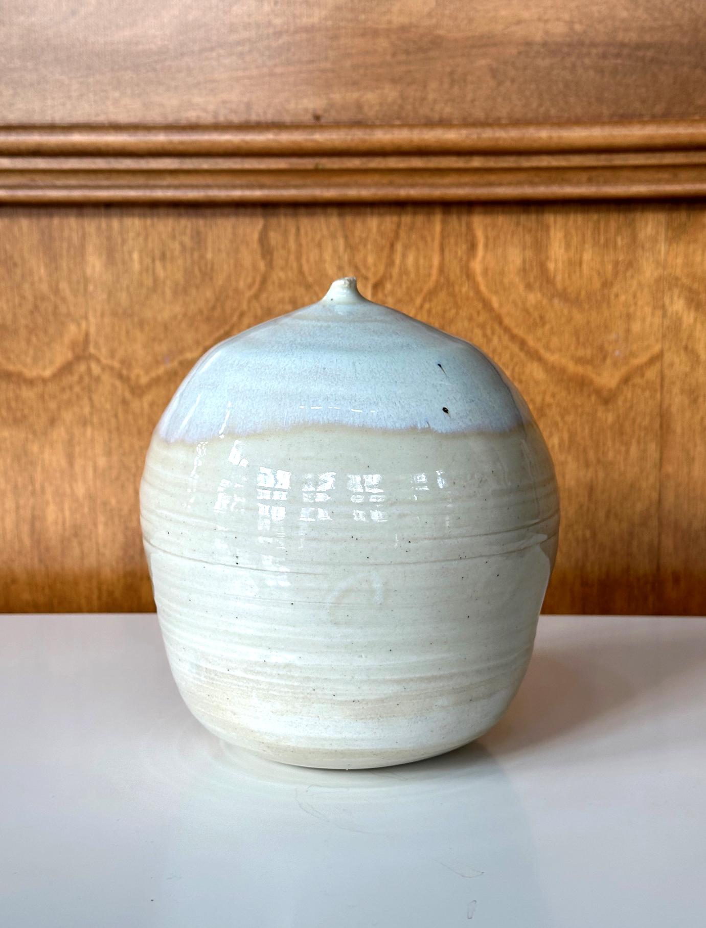 Late 20th Century Ceramic Moon Pot with Rattle by Toshiko Takaezu For Sale