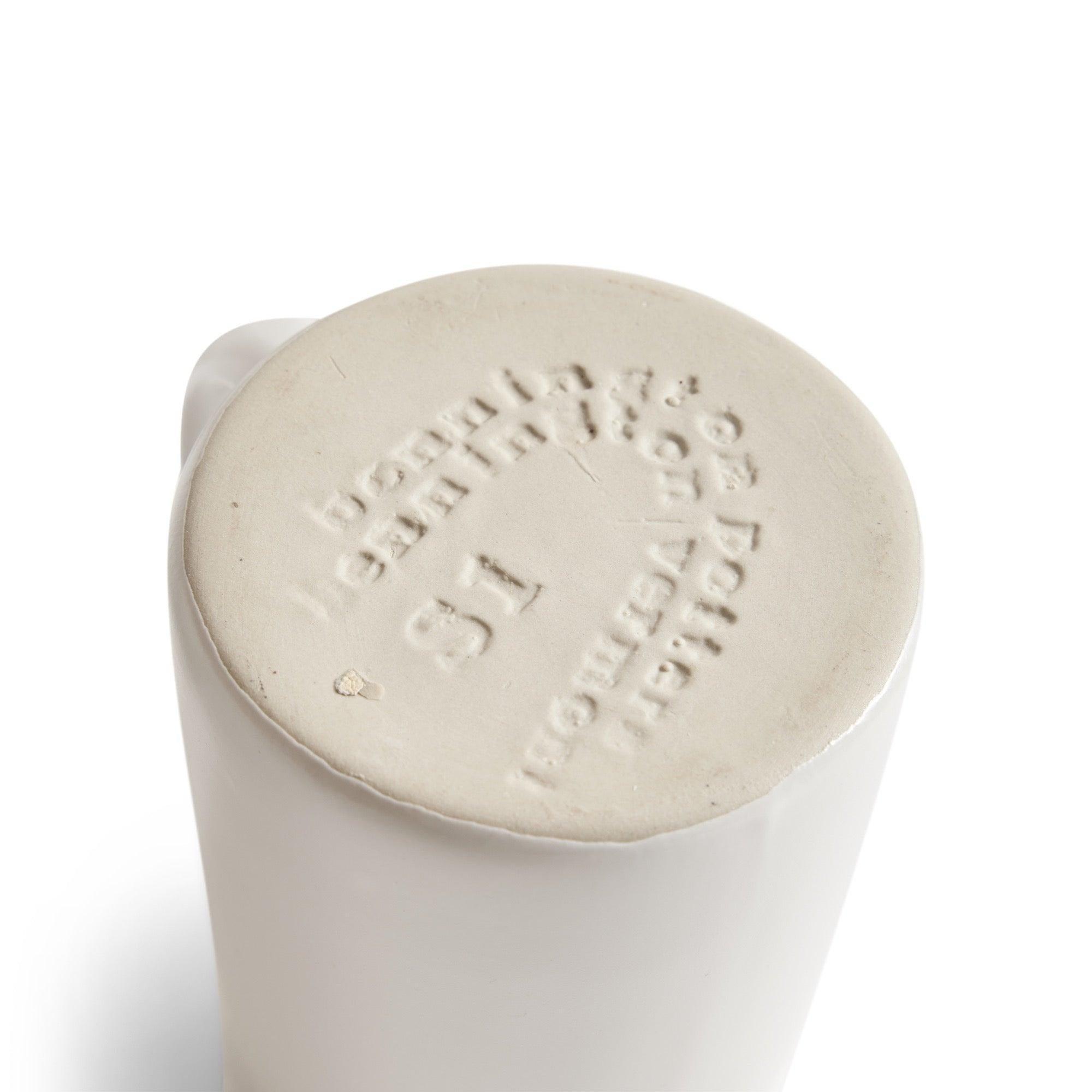 Américain Tasse de David Gil pour Bennington Potters en vente