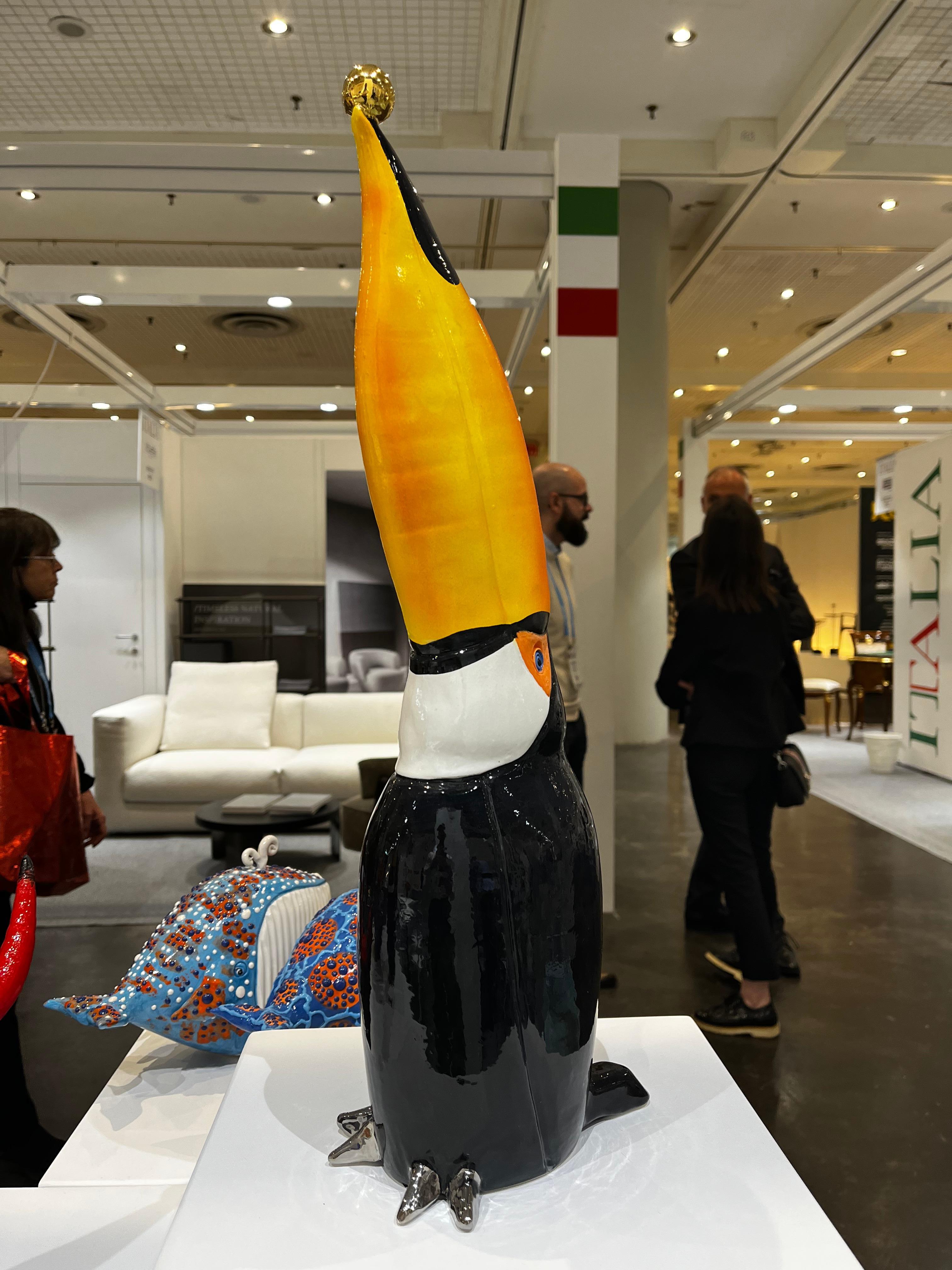 Keramik Multicolor Toucan Couple Handgefertigt in Italien, maßgeschneidert! Neues Creation, 2023 (21. Jahrhundert und zeitgenössisch) im Angebot