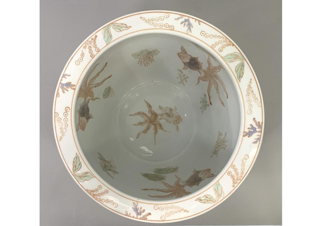 Keramische Muschel Ozeanisch Chinesisch Fisch Schale Jardiniere Pflanzer (20. Jahrhundert) im Angebot