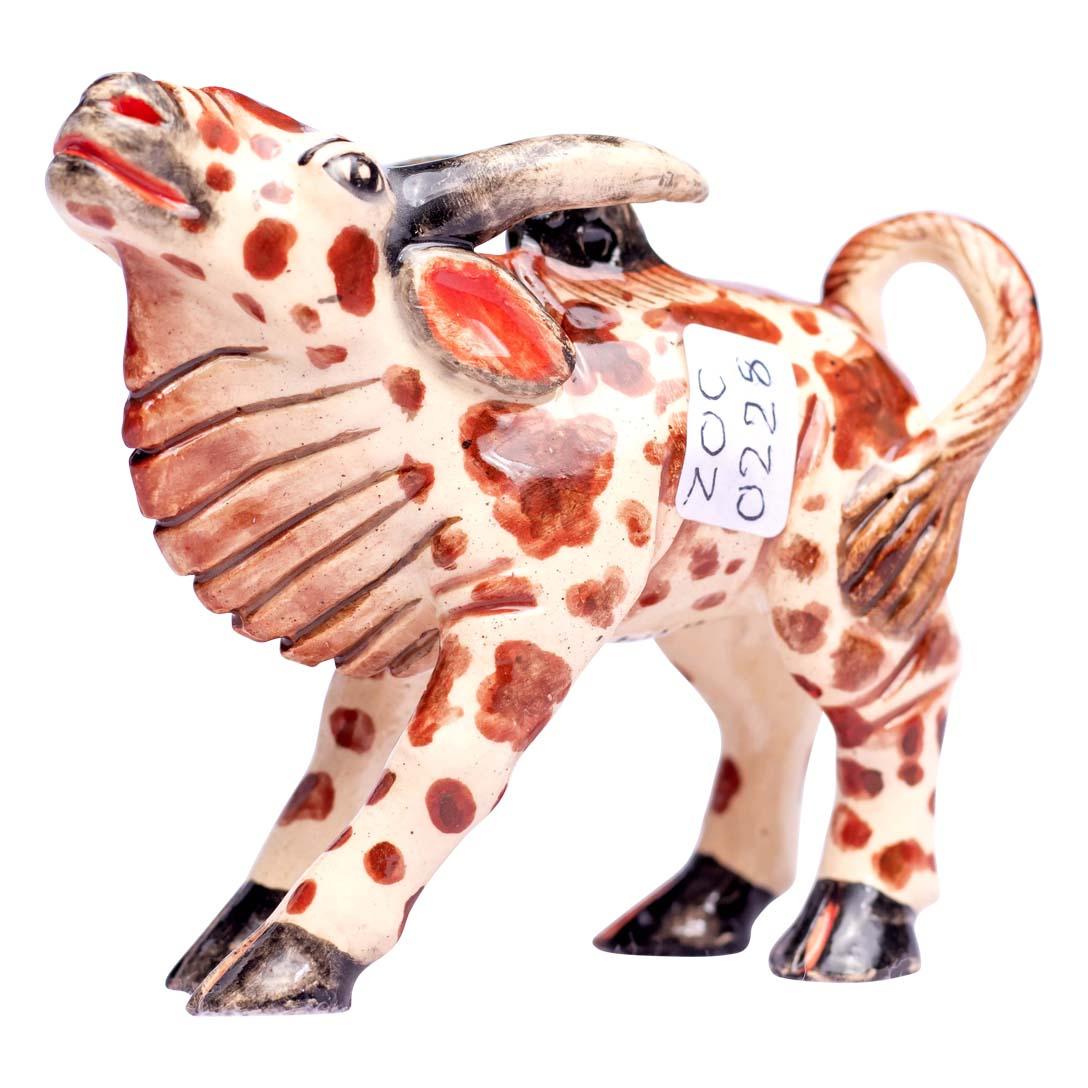 Sudafricano Ornamento Nguni in ceramica  , realizzato a mano in Sudafrica in vendita