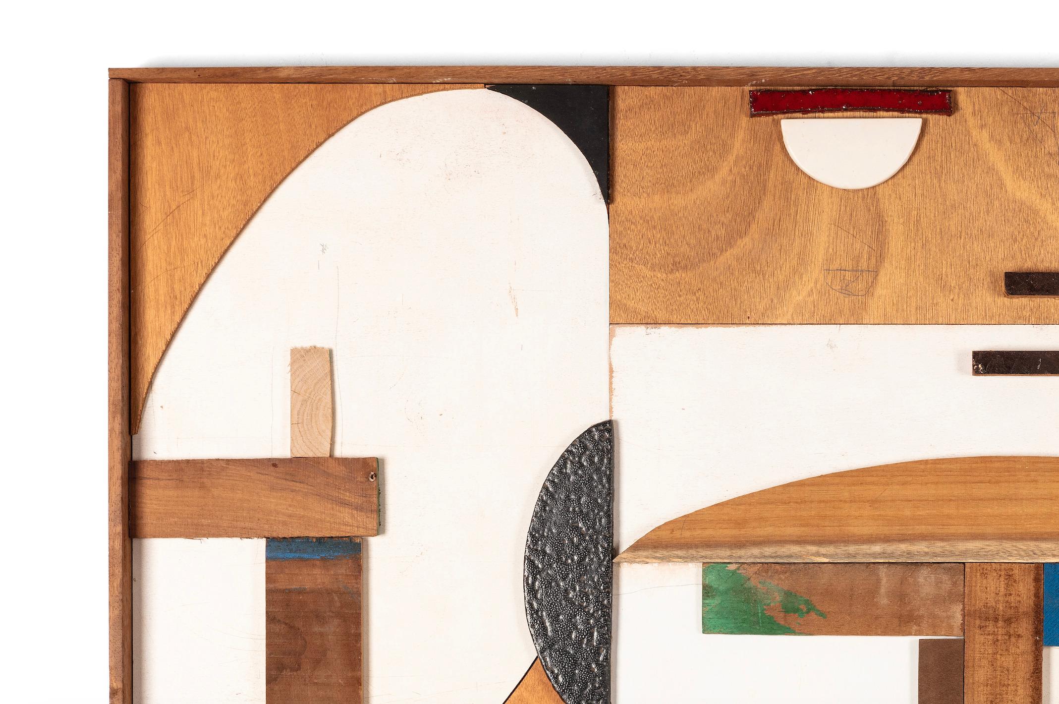 Wood and ceramic composition on wood panel, part of the Elements Exhibition in Galeria Tambien Ibiza.

Natalie Rich-Fernández is a multidisciplinary artist whose dynamic career spans painting, video art, photography, and ceramics. A graduate of the