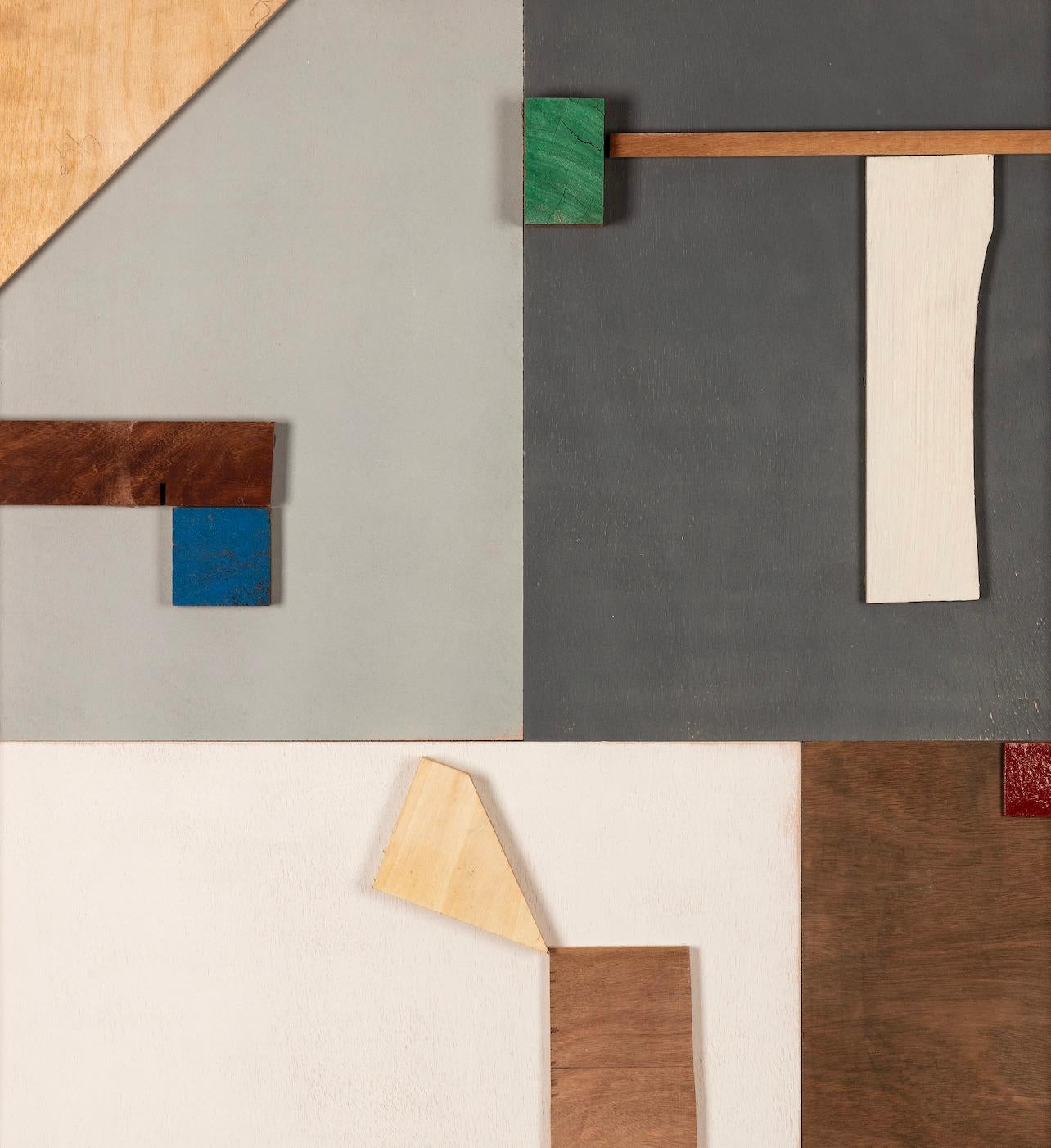 XXI secolo e contemporaneo Ceramica su collage di legno a rilievo Elementi di Natalie Rich-Fernandez, 2024 in vendita