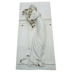 Ceramic or porcelain stoneware tile, compact body material.