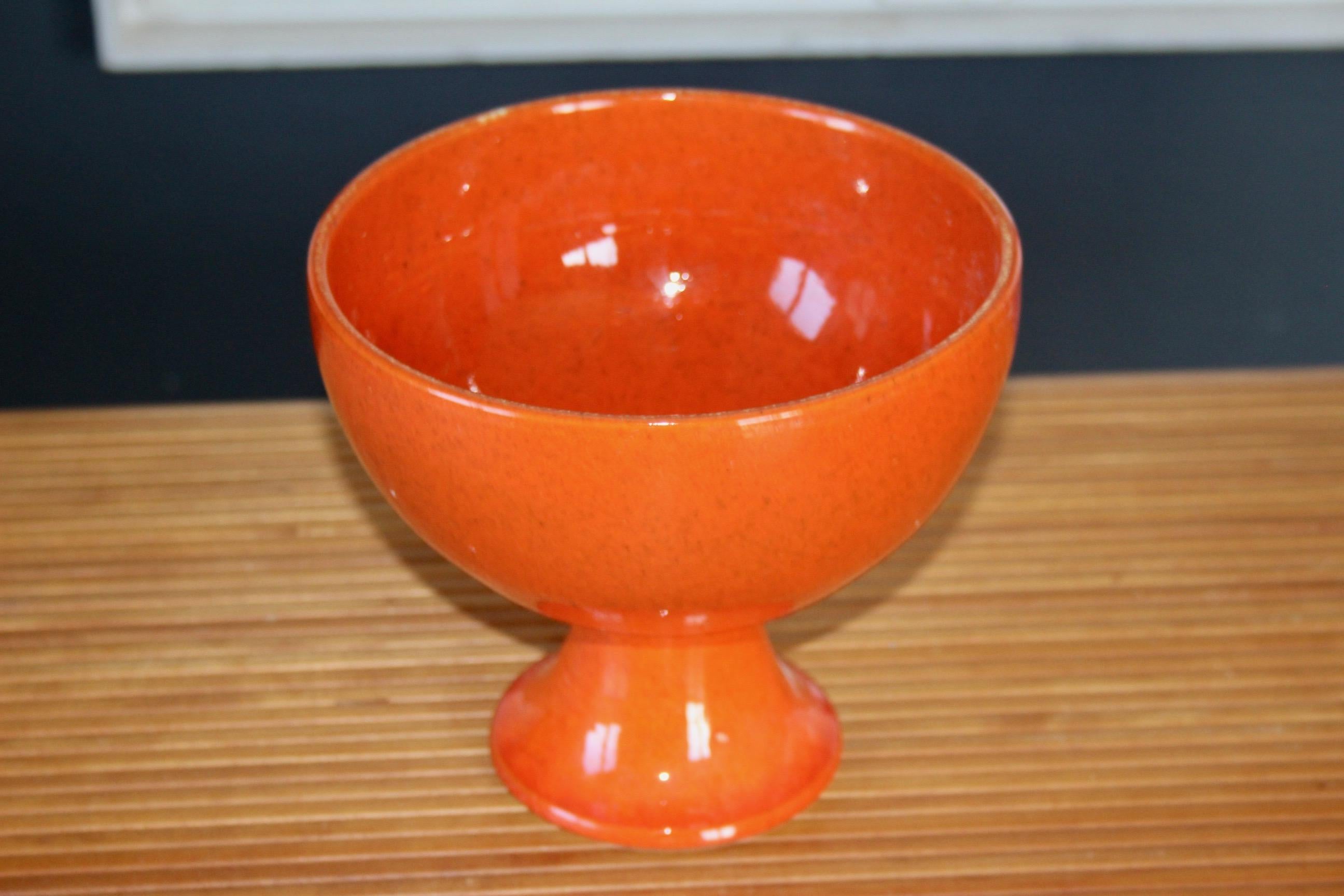 Vaso in ceramica arancione in stile Dani Ruelland In condizioni buone in vendita a grand Lancy, CH