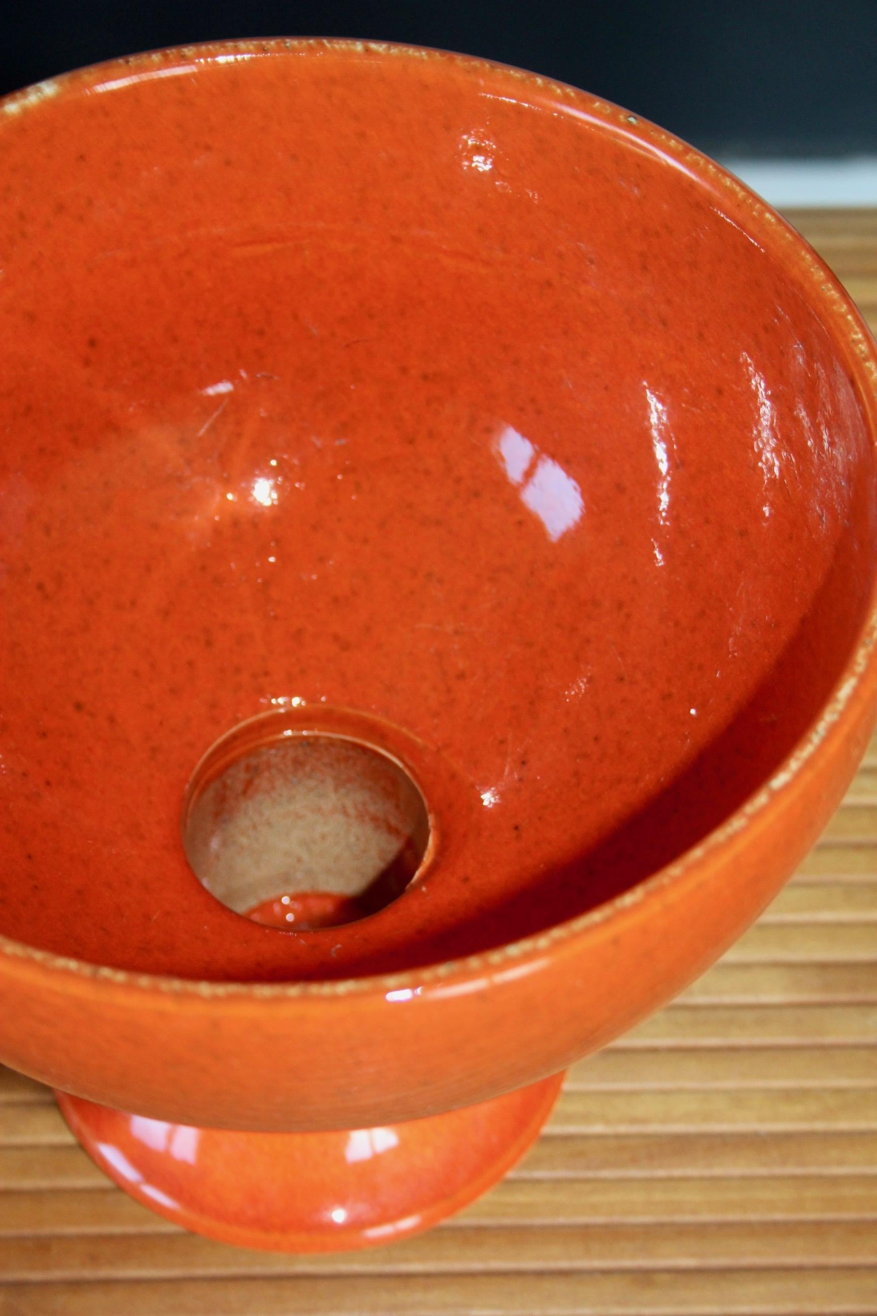 Ceramica Vaso in ceramica arancione in stile Dani Ruelland in vendita