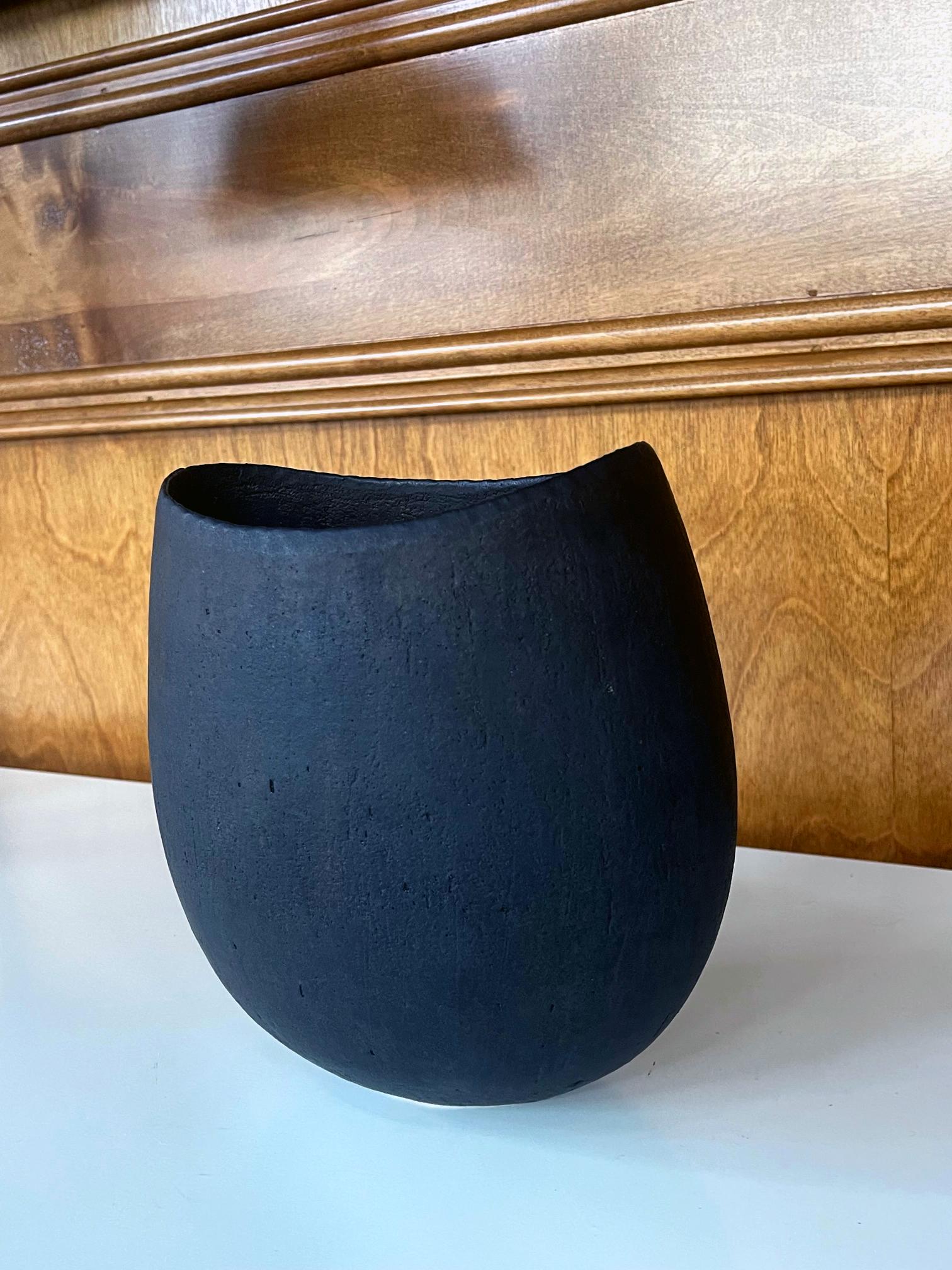 Ceramic Oval Vessel by British Studio Potter John Ward For Sale 4
