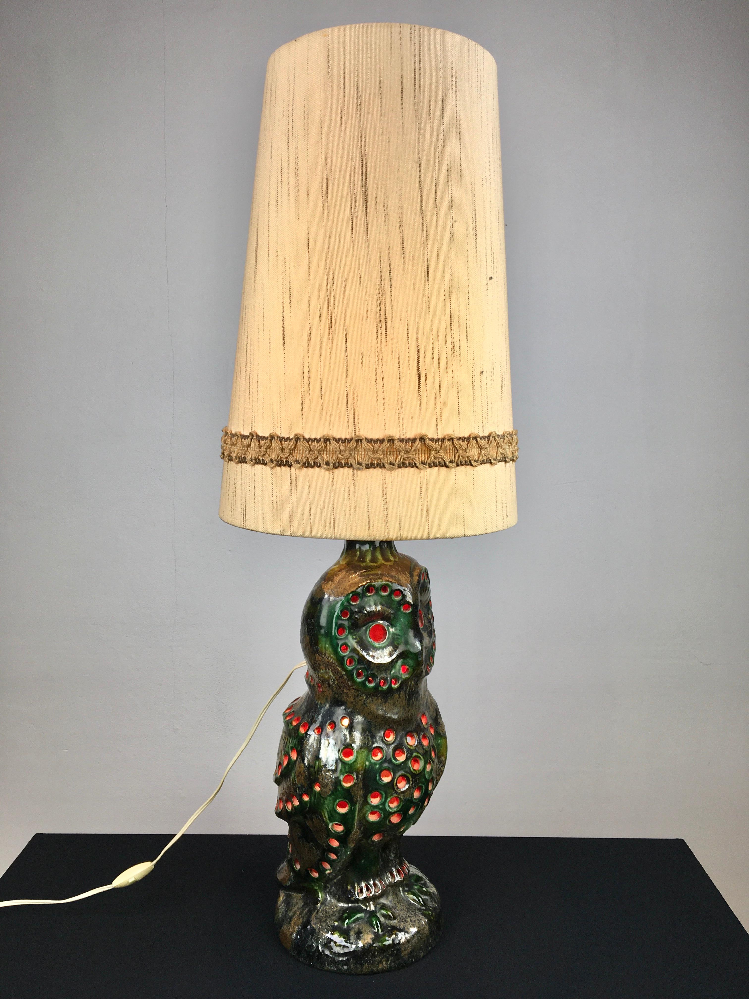 Lampada da tavolo a gufo in ceramica con paralume originale, Germania, anni '70 1
