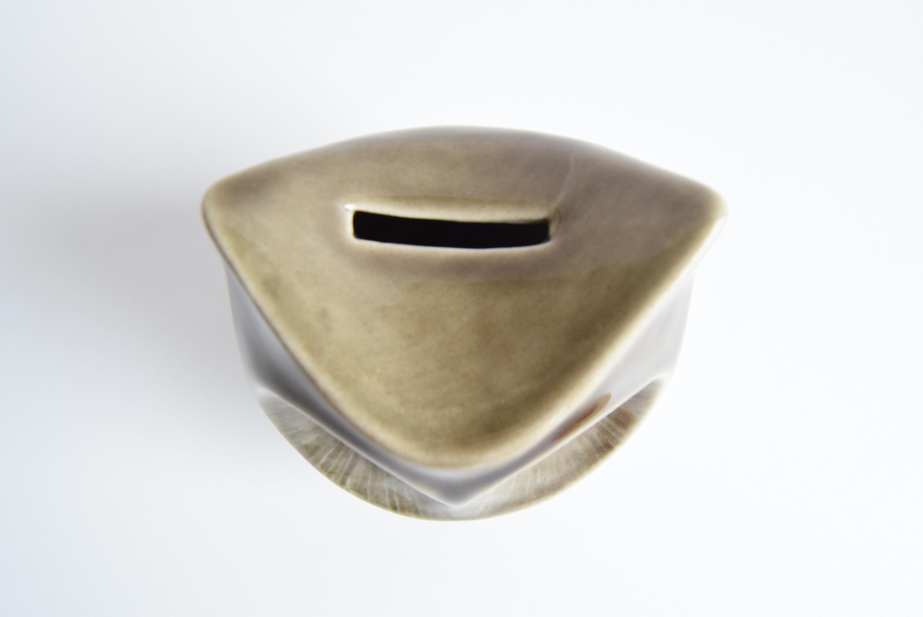 Cofre del tesoro búho de cerámica de Ditmar Urbach, década de 1960. Checo en venta