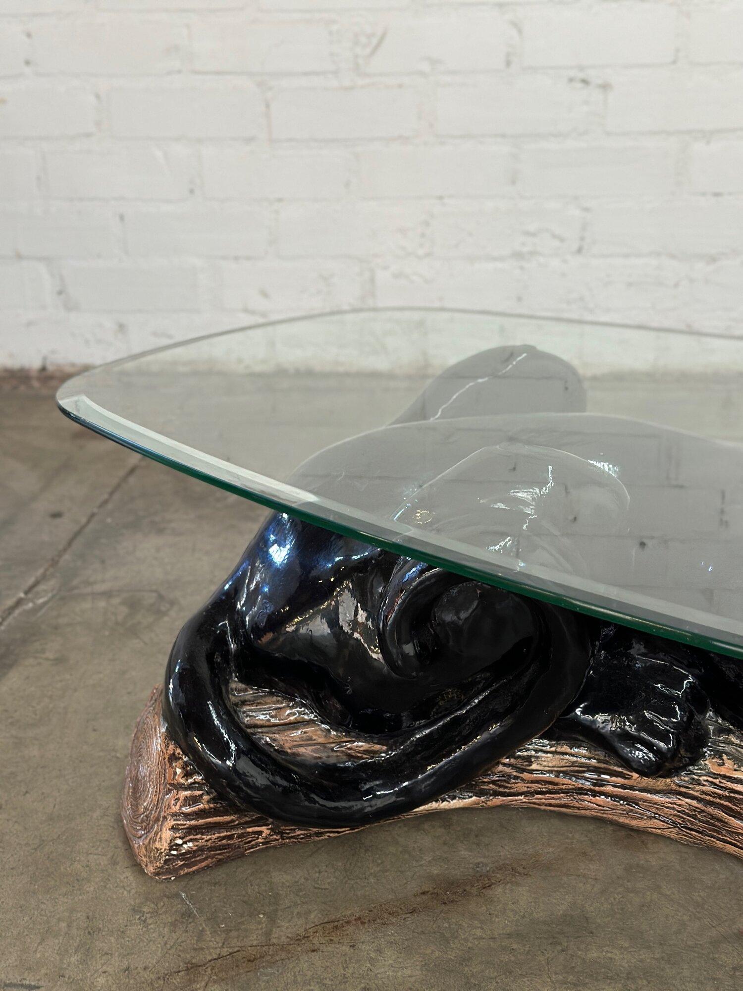 Ceramic Panther Coffee Table In Good Condition For Sale In Los Angeles, CA