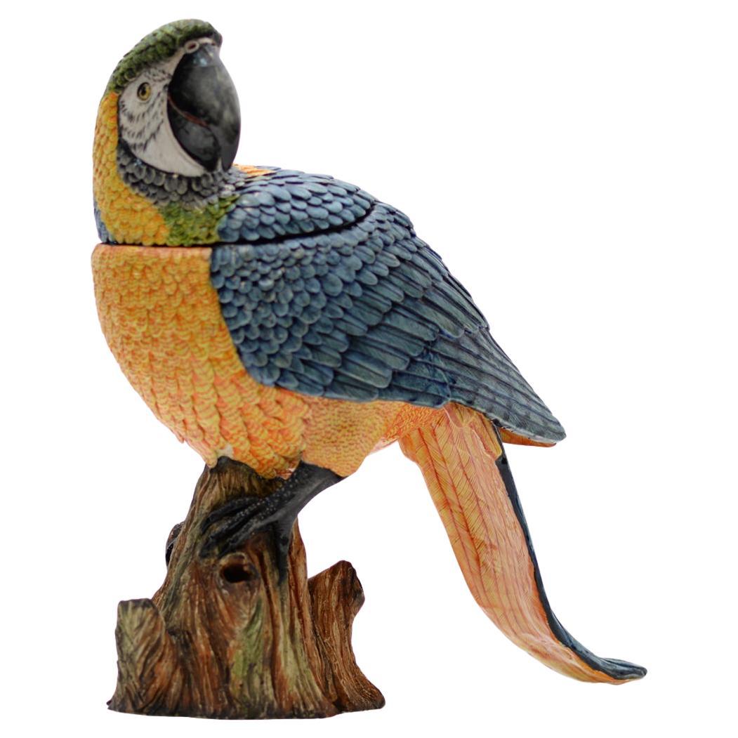 Keramik-Papagei-Terrine, handgemacht in Südafrika im Angebot