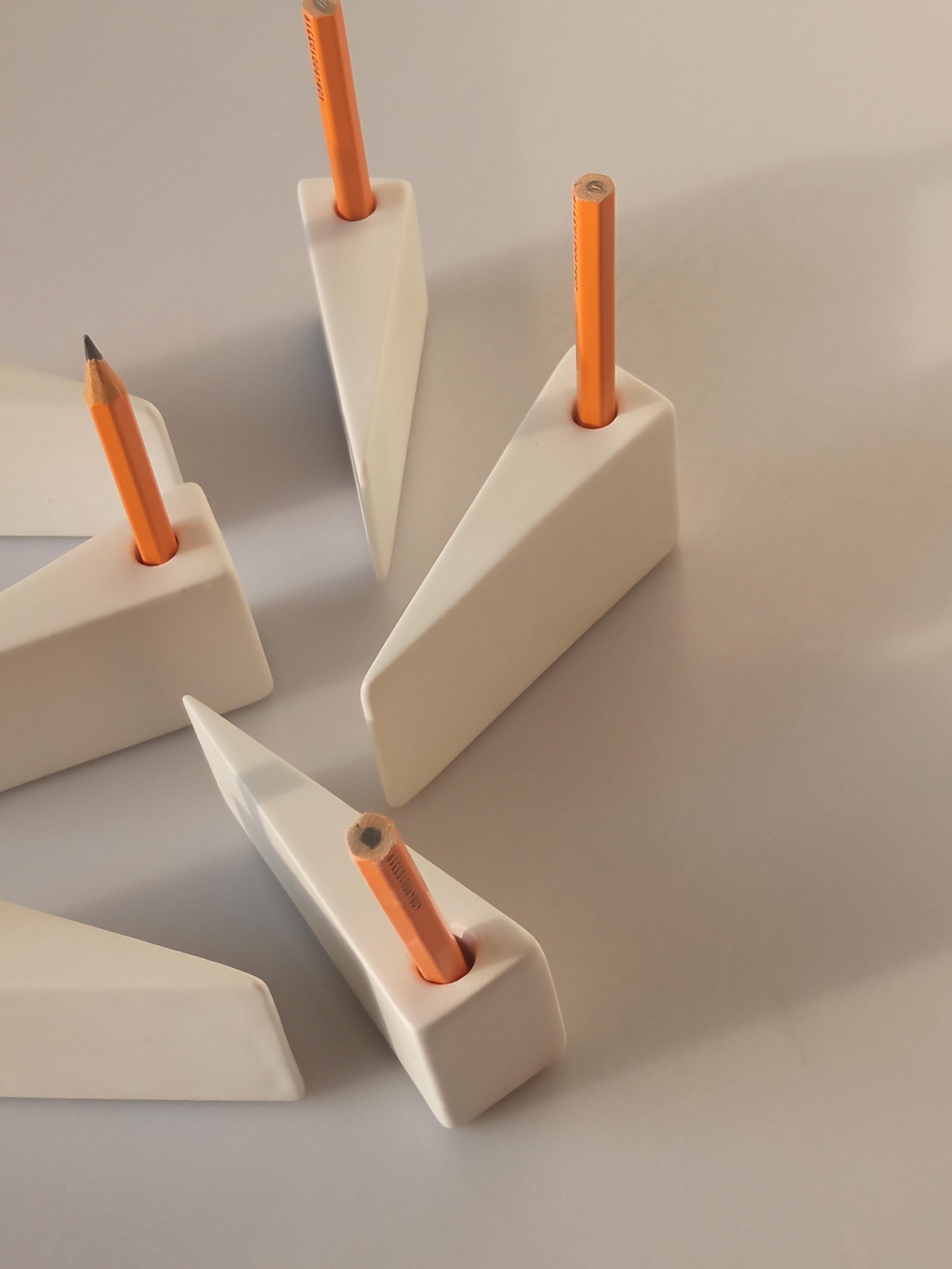 Contemporary ceramic pencil holder For Sale