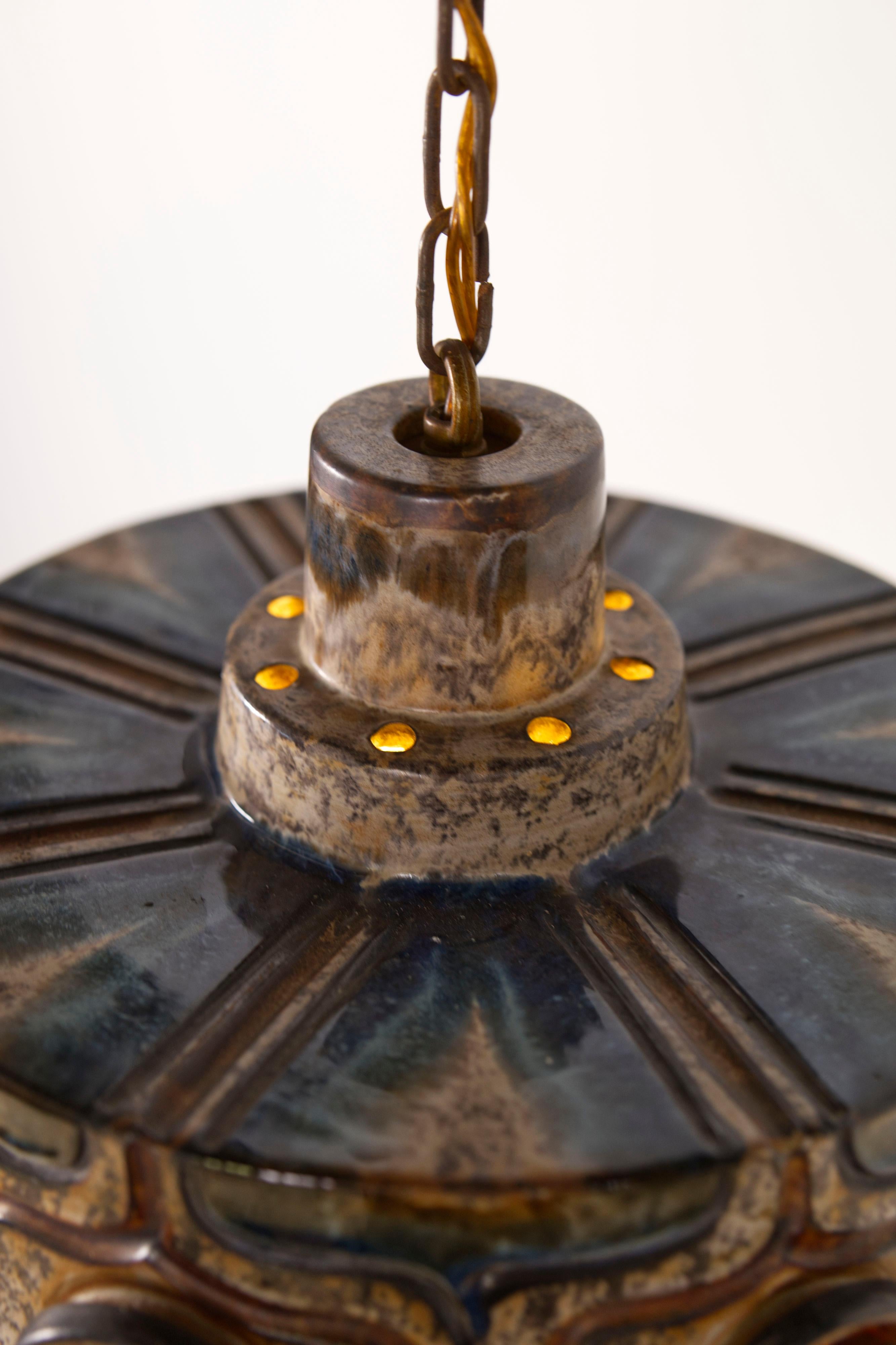 Ceramica Lampada a sospensione in ceramica di Jette Hellerøe per Axella Stoneware, Danimarca anni '70 in vendita
