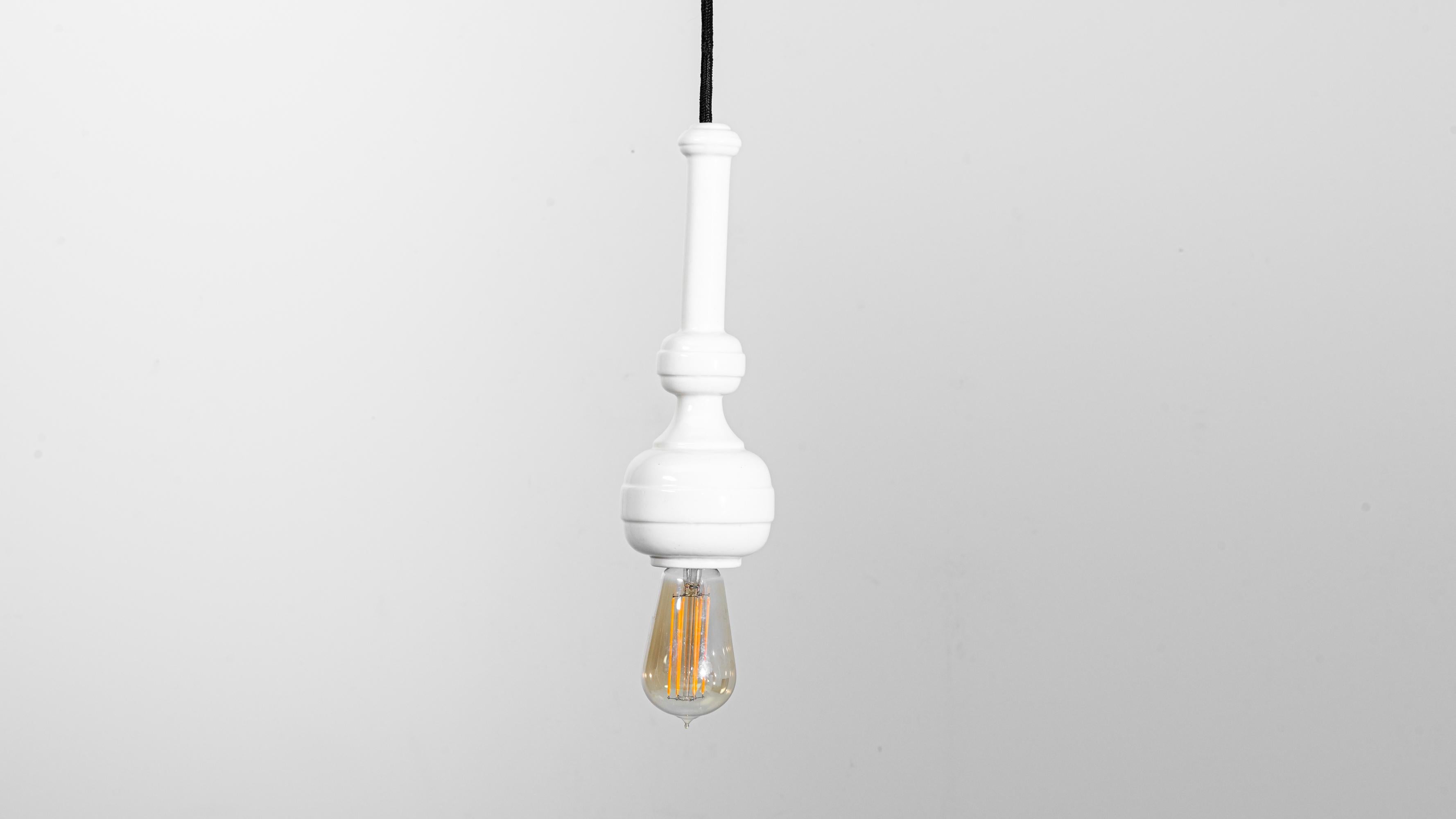 Ceramic Pendant Lamp In Good Condition For Sale In High Point, NC
