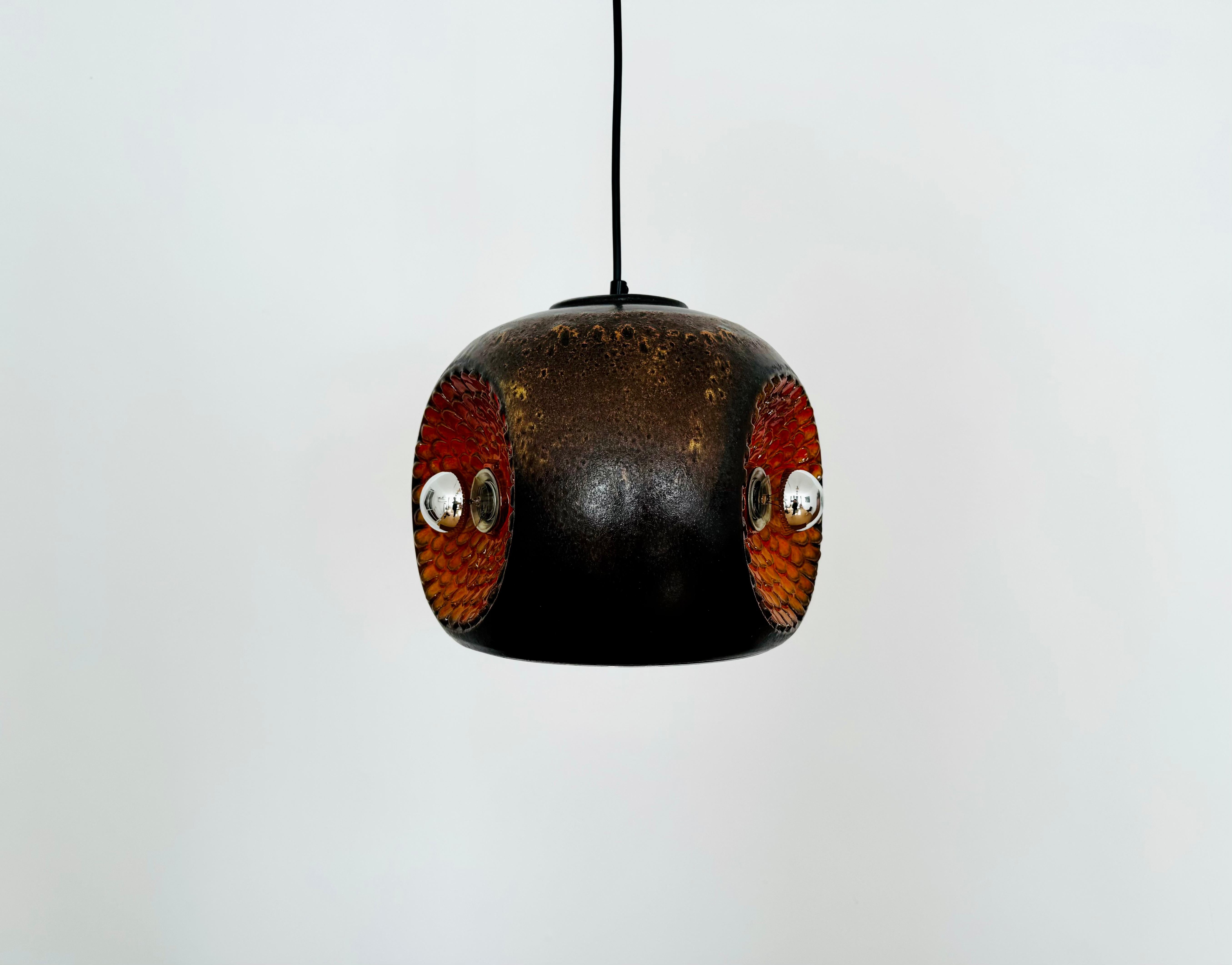 Italiano Lampada a sospensione in ceramica in vendita