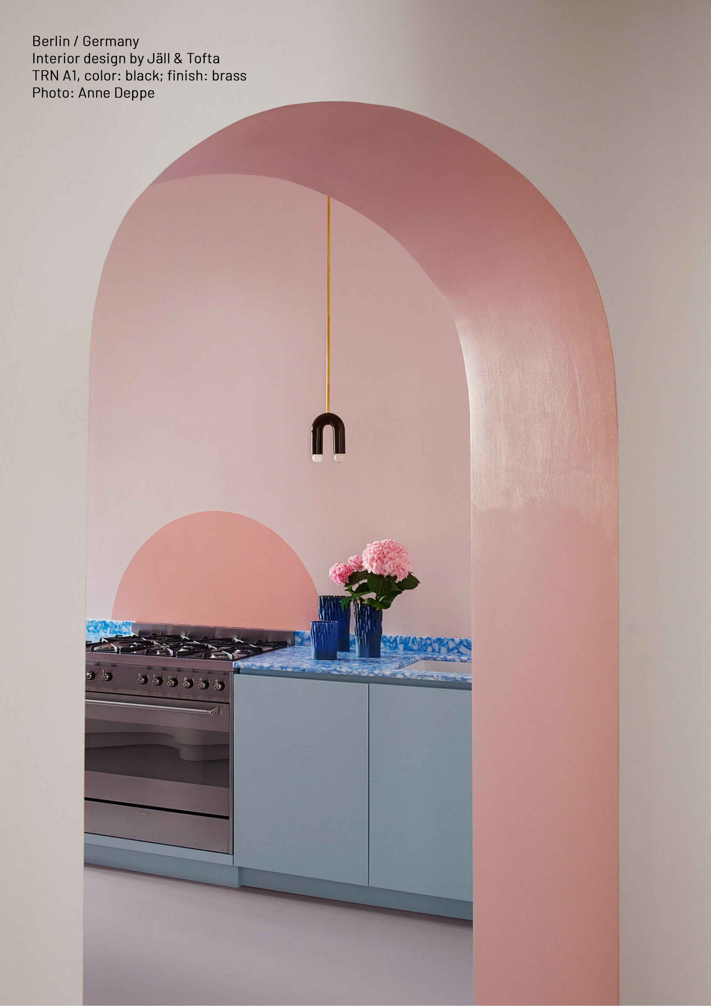 Polacco Lampada a sospensione in ceramica TRN A1 PINK di Pani Jurek in vendita
