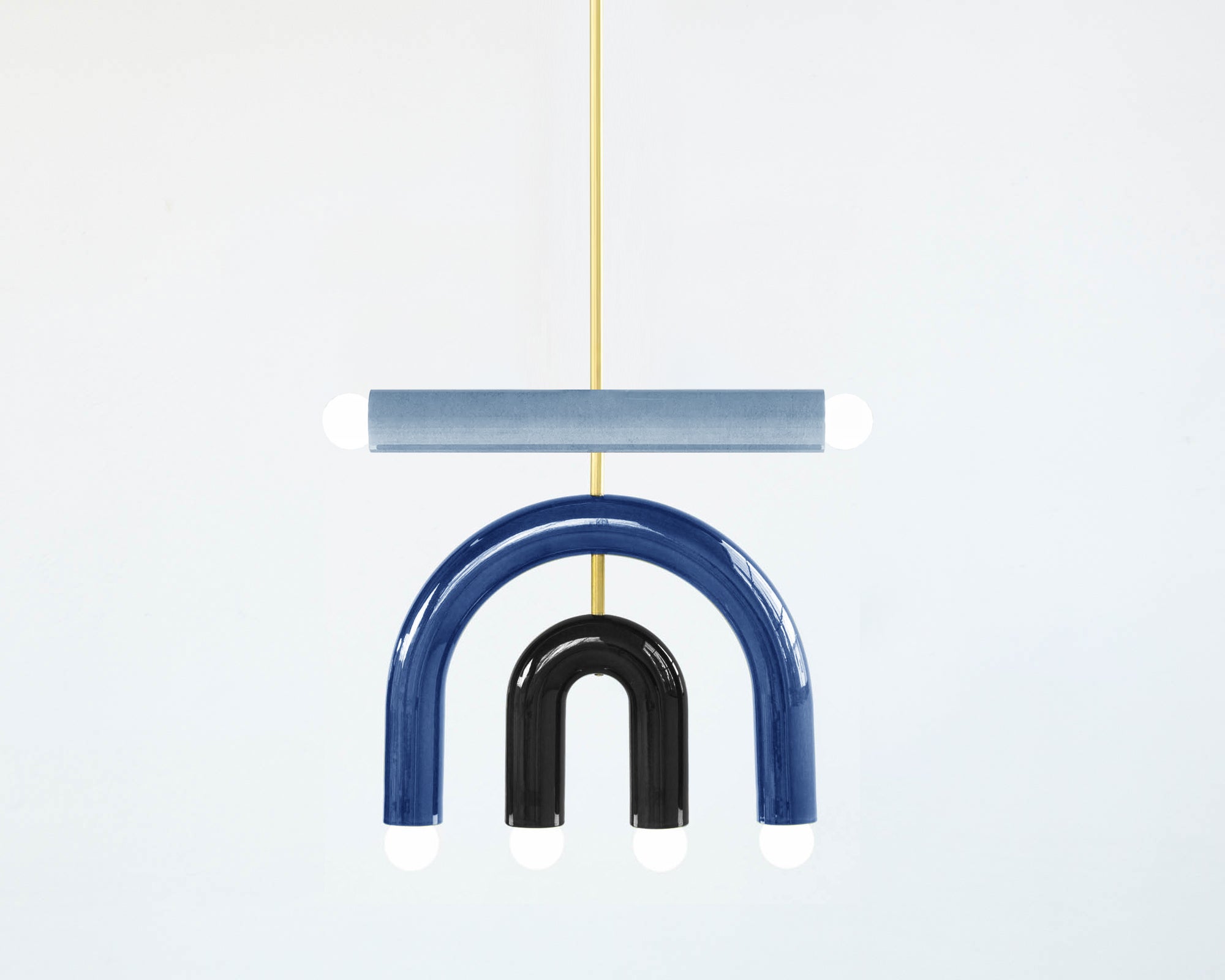 XXIe siècle et contemporain Lampe suspendue en céramique 'TRN D1' par Pani Jurek, tige en laiton, Brown & Light Blue en vente