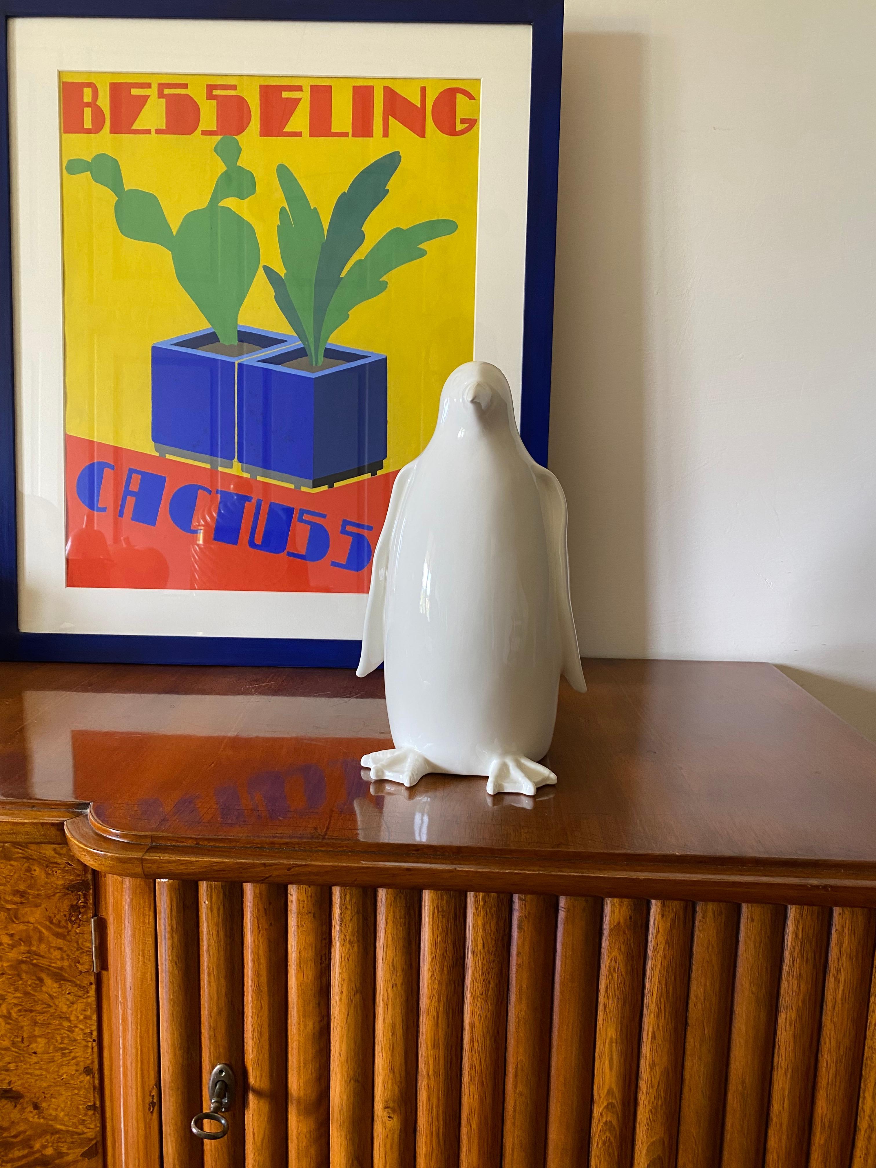 Ceramic penguin sculpture, Italy 1980 In Excellent Condition For Sale In Firenze, IT