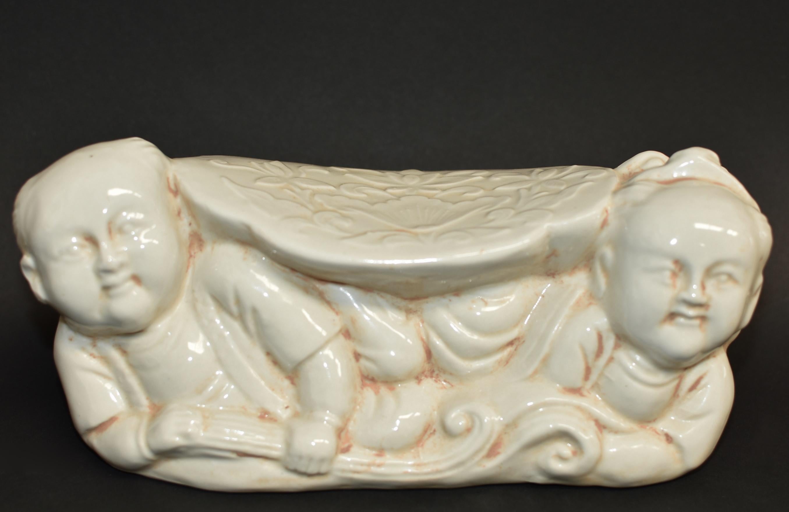 Keramik-Kissen, Chinesische Ding-Ware, Song-Dynastie im Zustand „Gut“ im Angebot in Somis, CA
