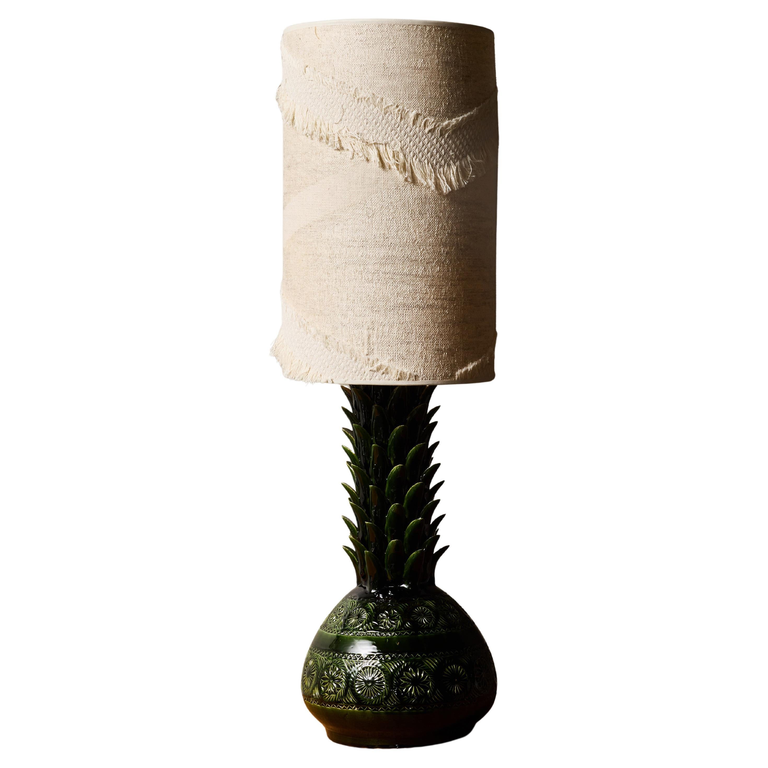Ceramic Pineapple Table Lamp with Textured Woven Shade