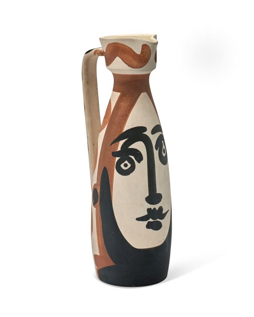 Keramikkrug „Visage“ von Pablo Picasso  (Mitte des 20. Jahrhunderts) im Angebot