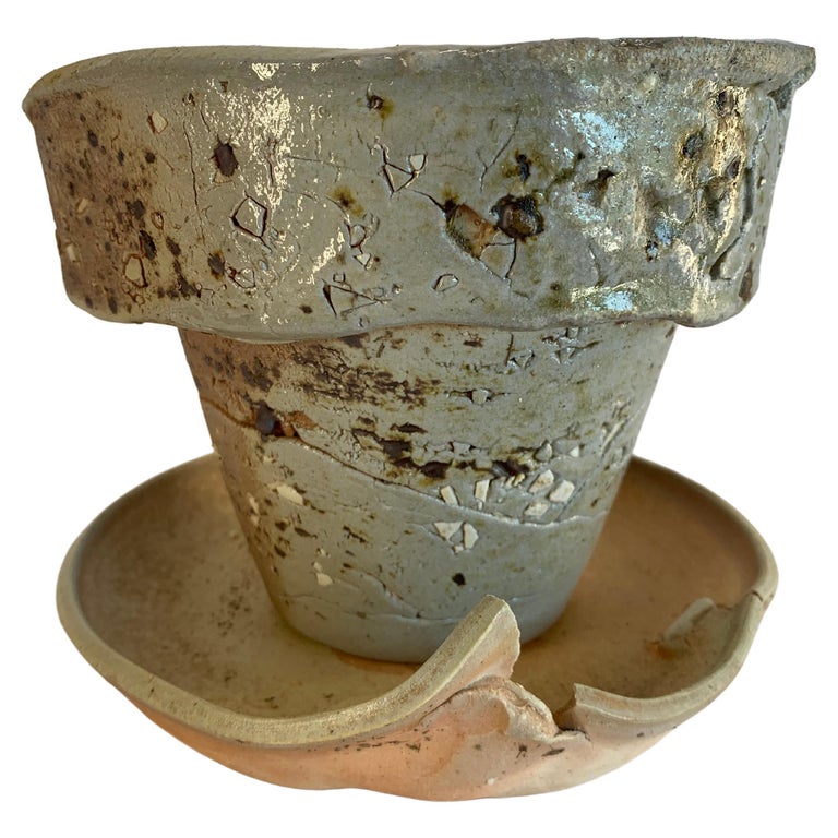 Ceramic Planter and Saucer For Sale at 1stDibs