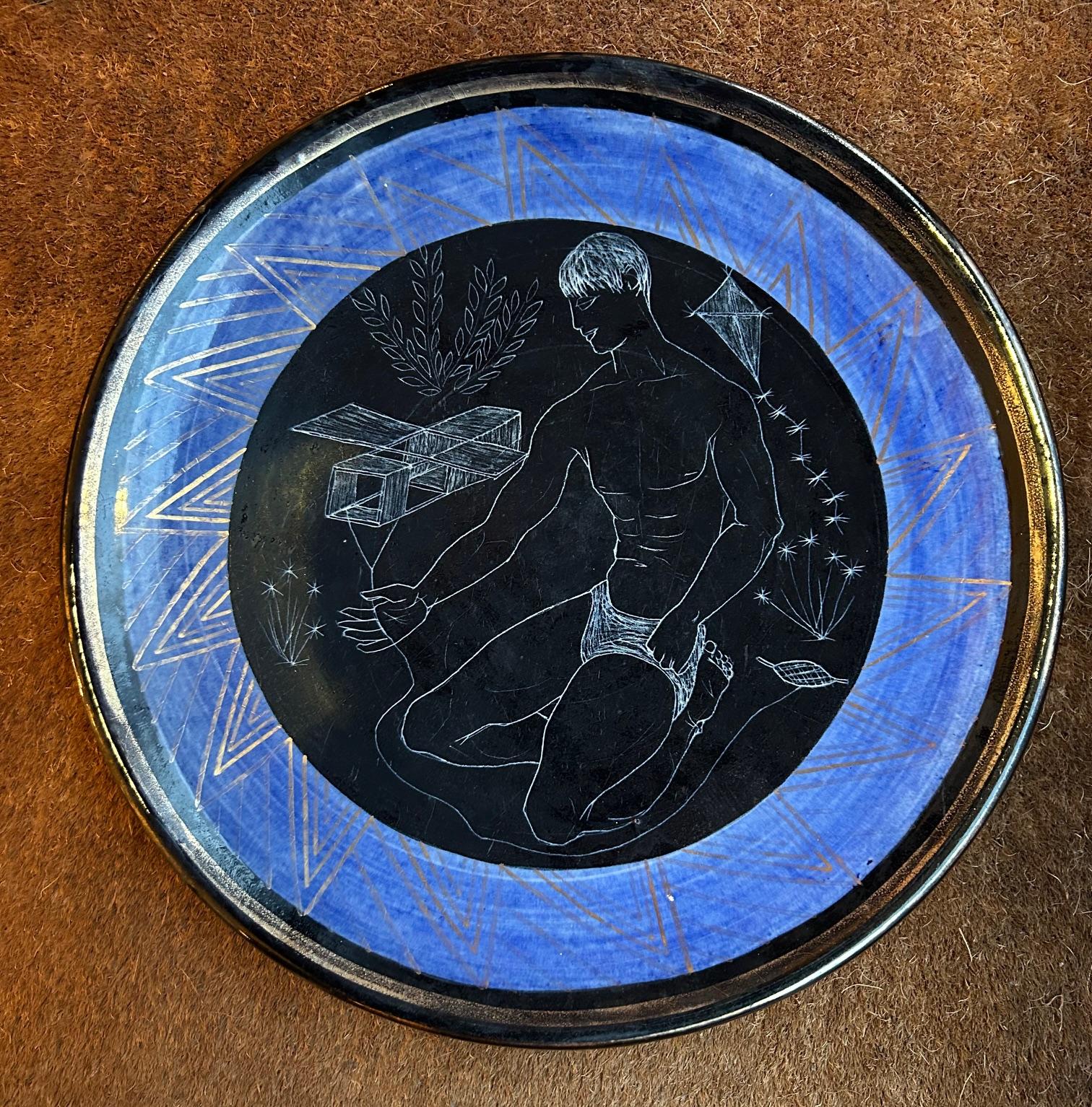 Français Assiette en céramique d'Accolay, signée France, années 1960 en vente