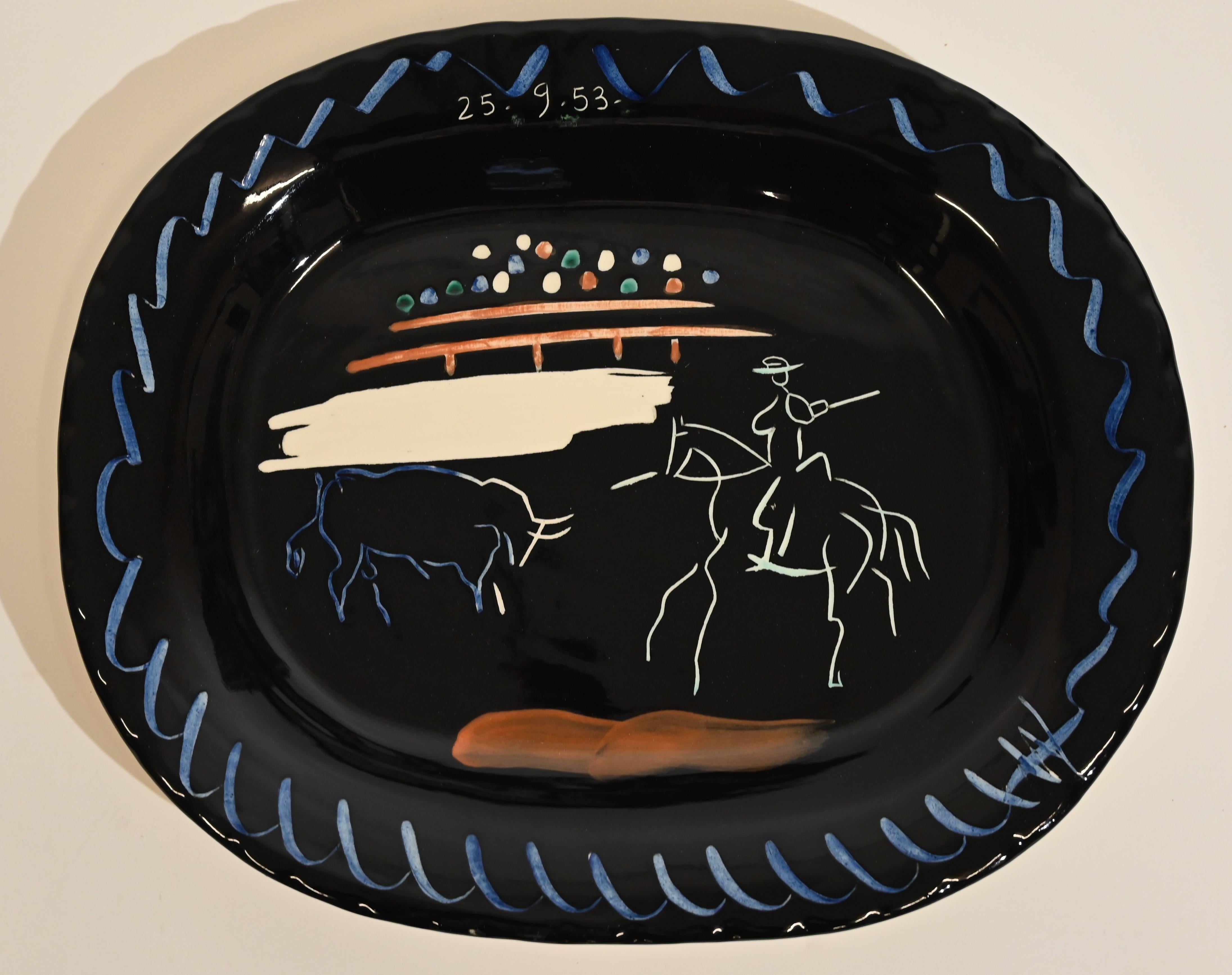 Corrida sur fond noir Keramikteller von Pablo Picasso, datiert 