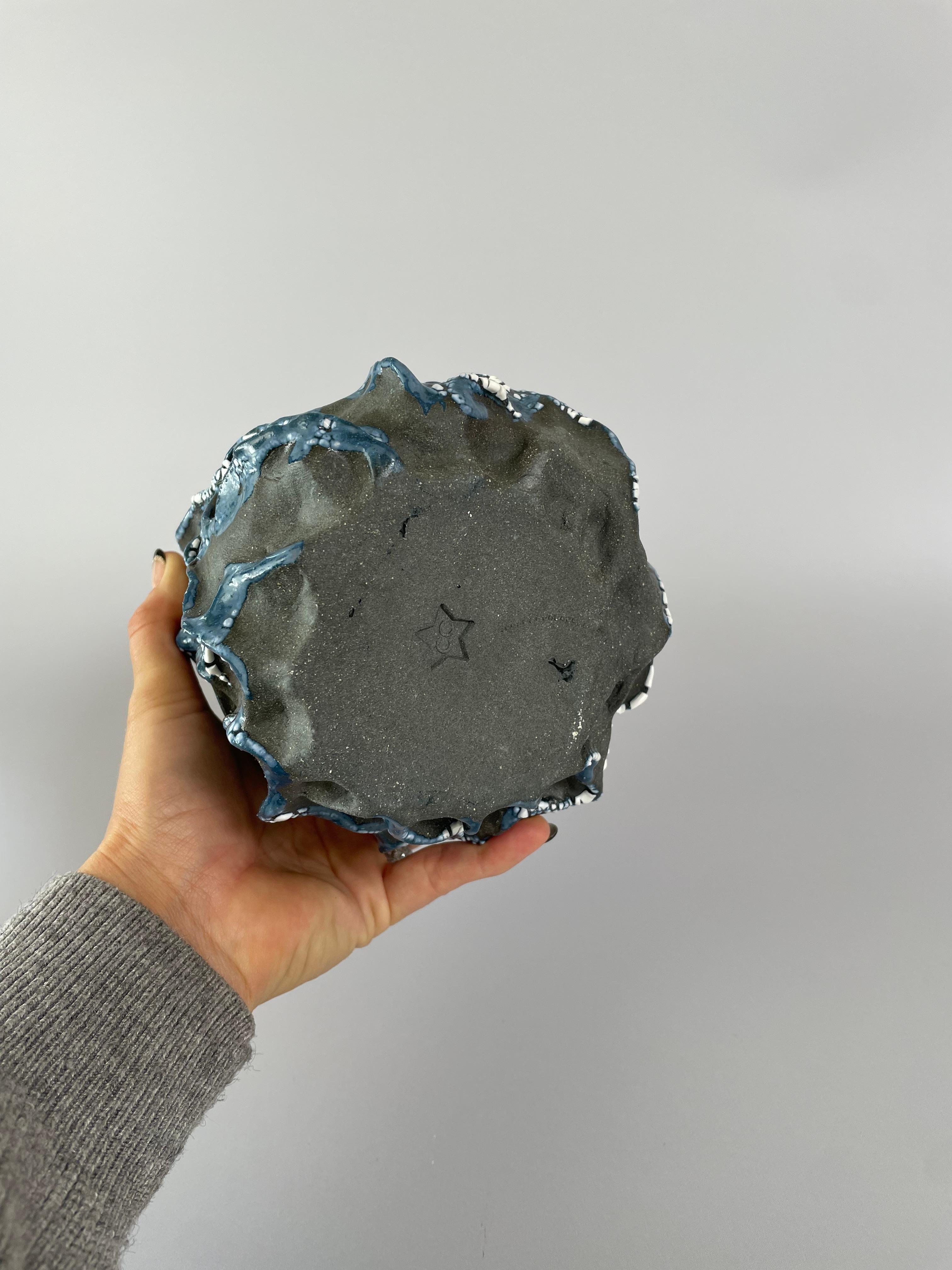 Keramik, Porzellan Venengefäß (21. Jahrhundert und zeitgenössisch) im Angebot
