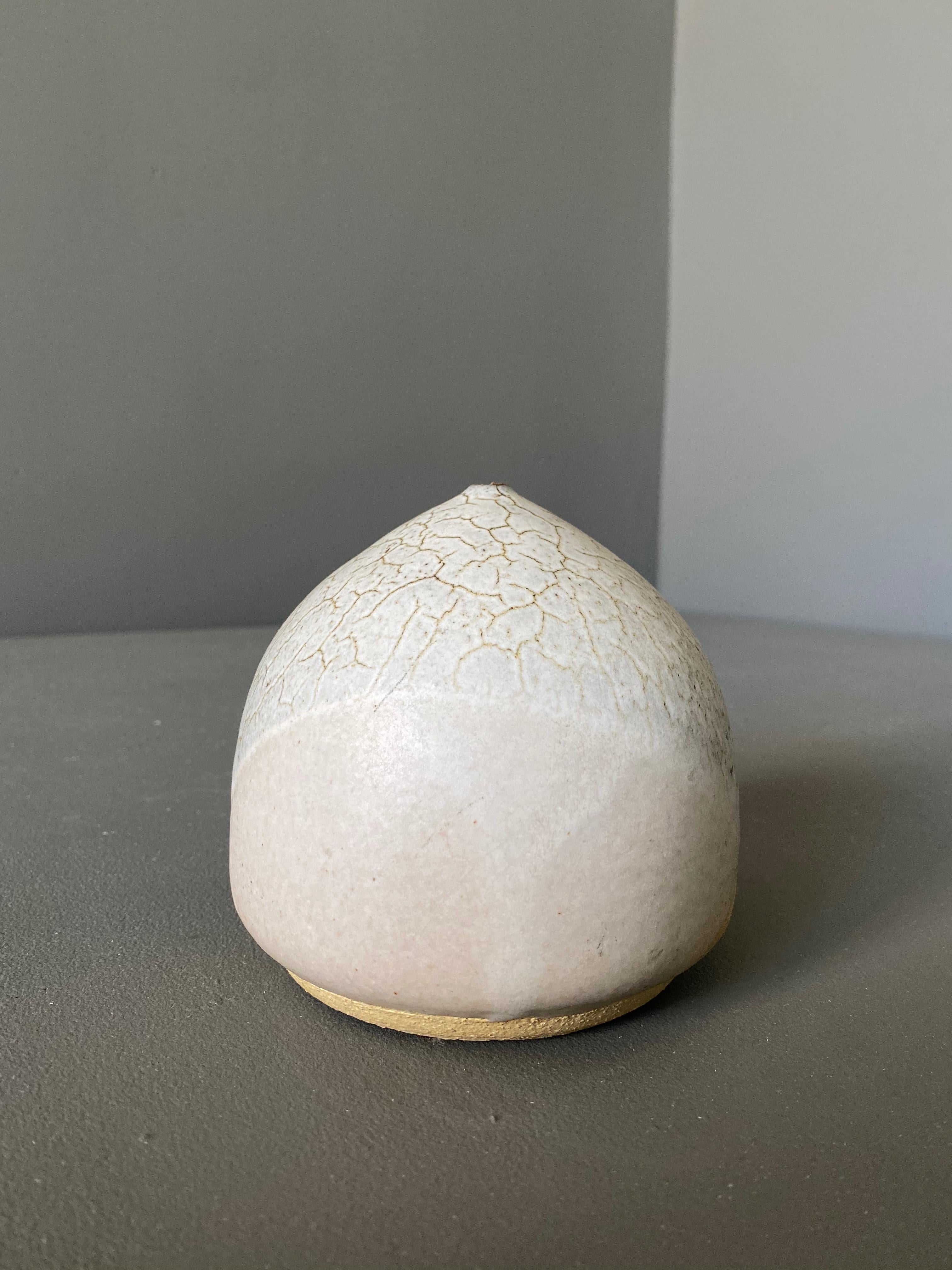 Ceramic Postmodern Vase In Good Condition For Sale In Costa Mesa, CA