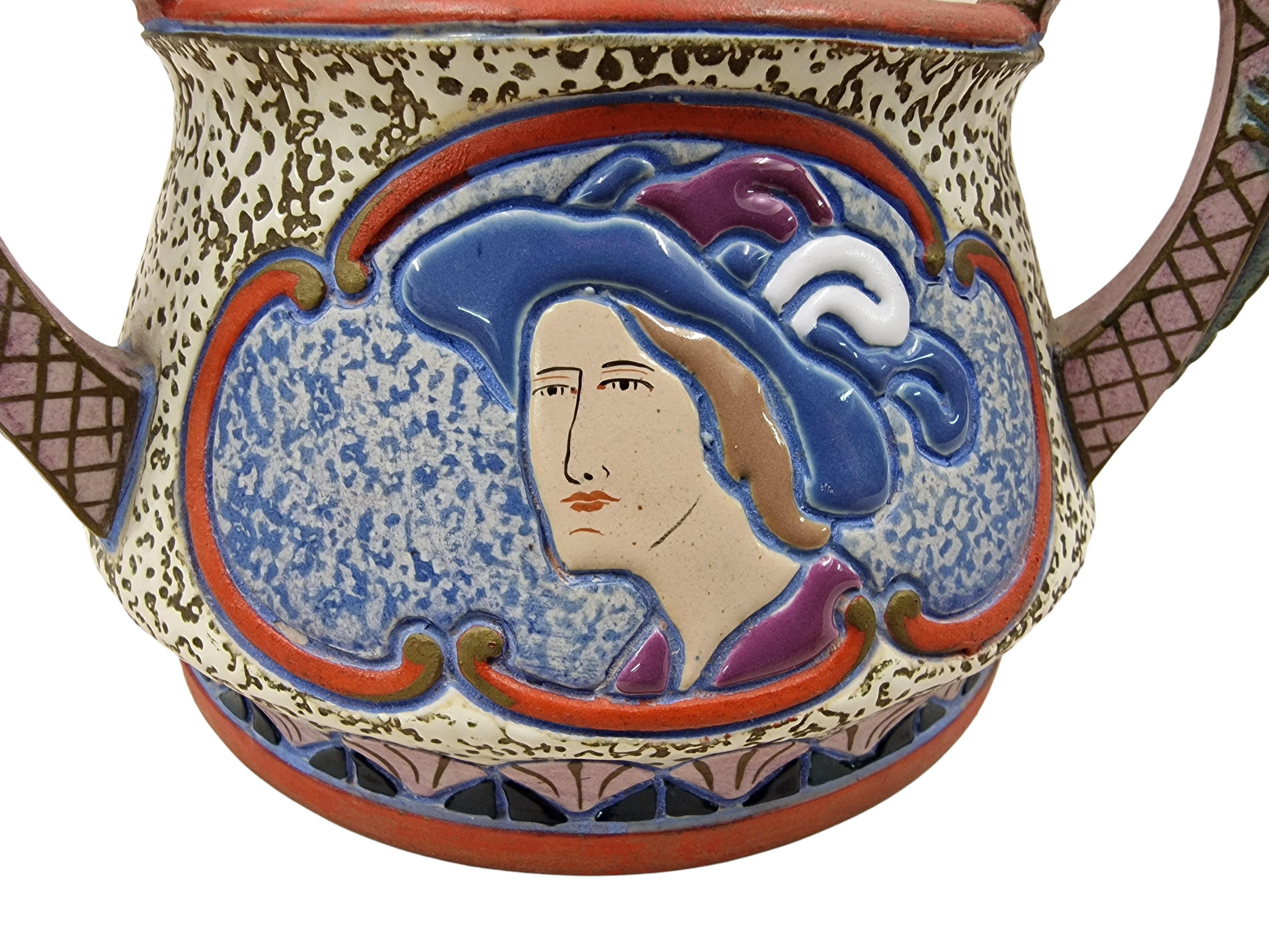 Art Déco Vaso in ceramica, ciotola, jardiniere, tre moschettieri, Dumas, Anfora, 1920, Boemia in vendita