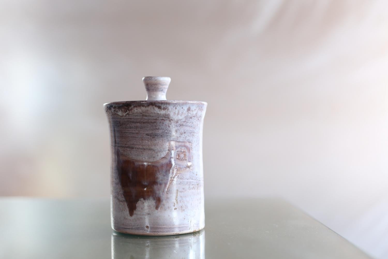 Mid-Century Modern Ceramic Pot by Robert & Jean Cloutier For Sale