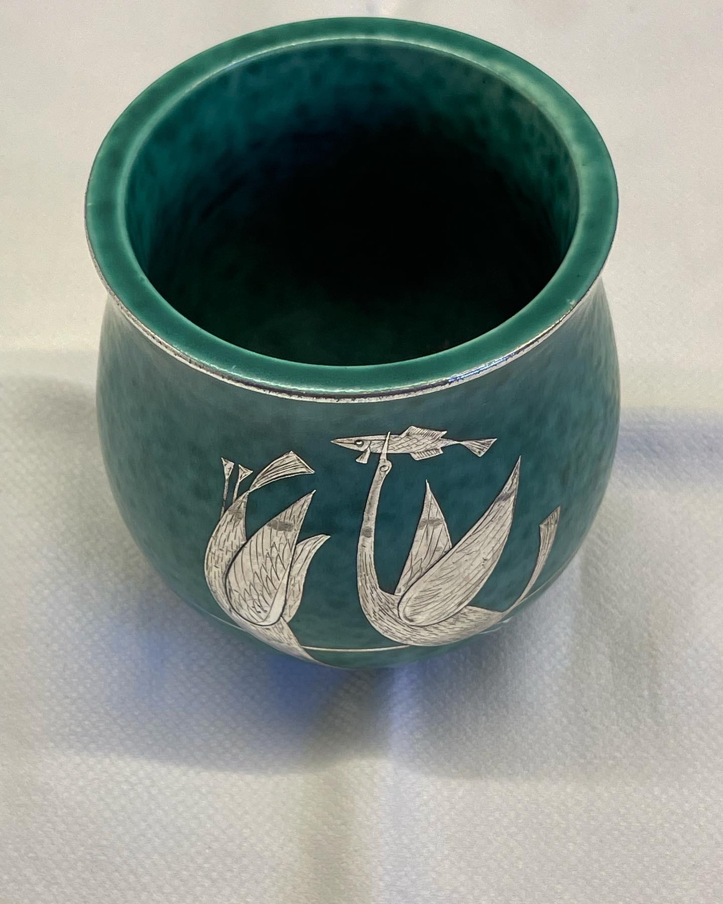 Scandinavian Modern Ceramic Pot by Wilhelm Kage Argenta Serie for Gustavsberg Sweden 1930 Signed
