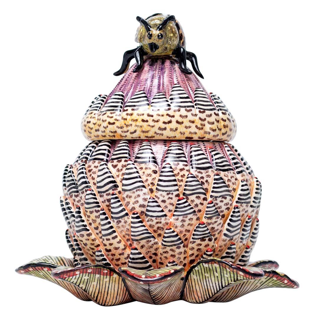 Protea, Beetle Jewelry Box
Hand-Painted by Jabu Nene, Sculpted by Sbusiso Ndaba
Love Art Ceramic, South Africa, 2024

Embodying the vibrant essence of South Africa, the 