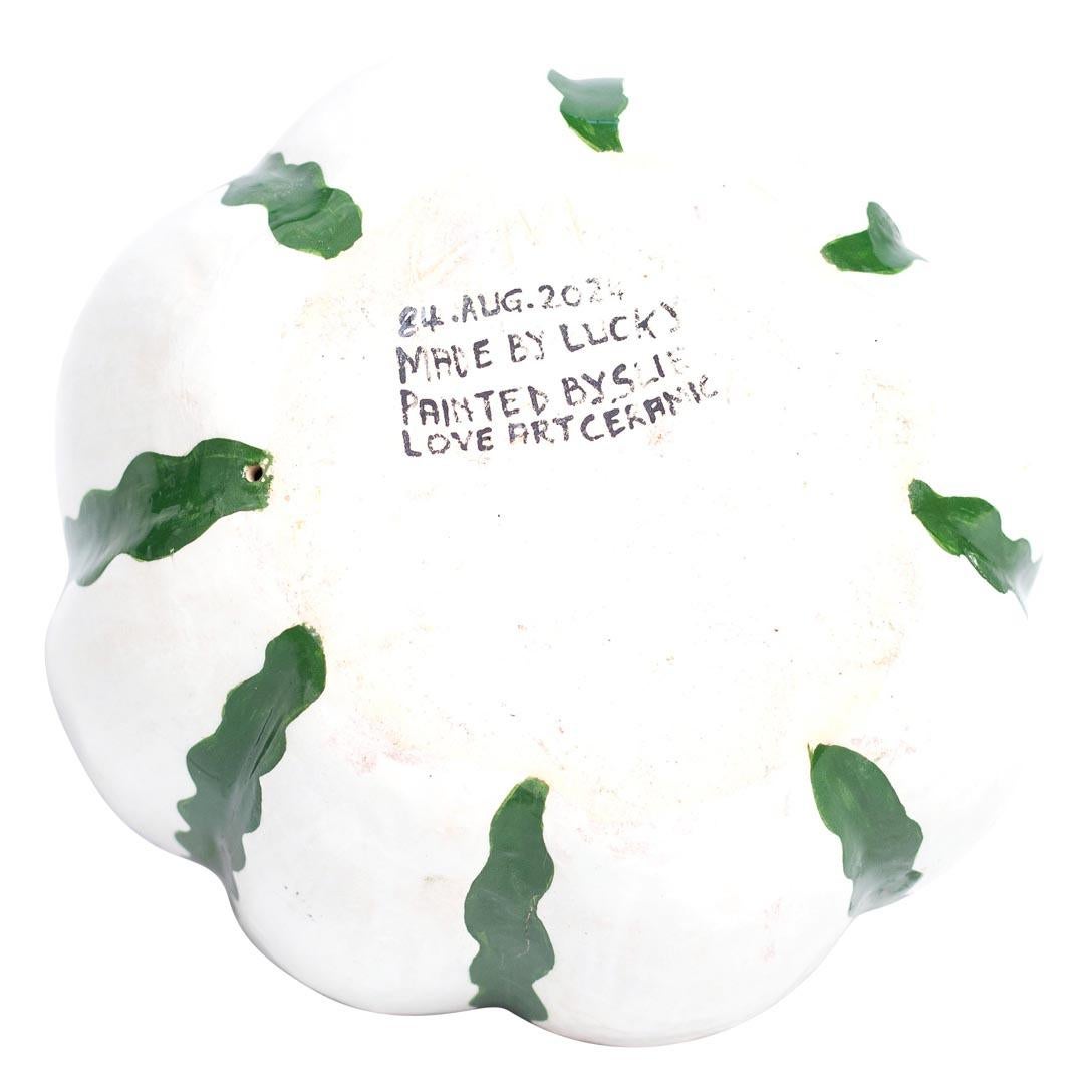 Moderno Zucca in ceramica, realizzata a mano in Sudafrica in vendita