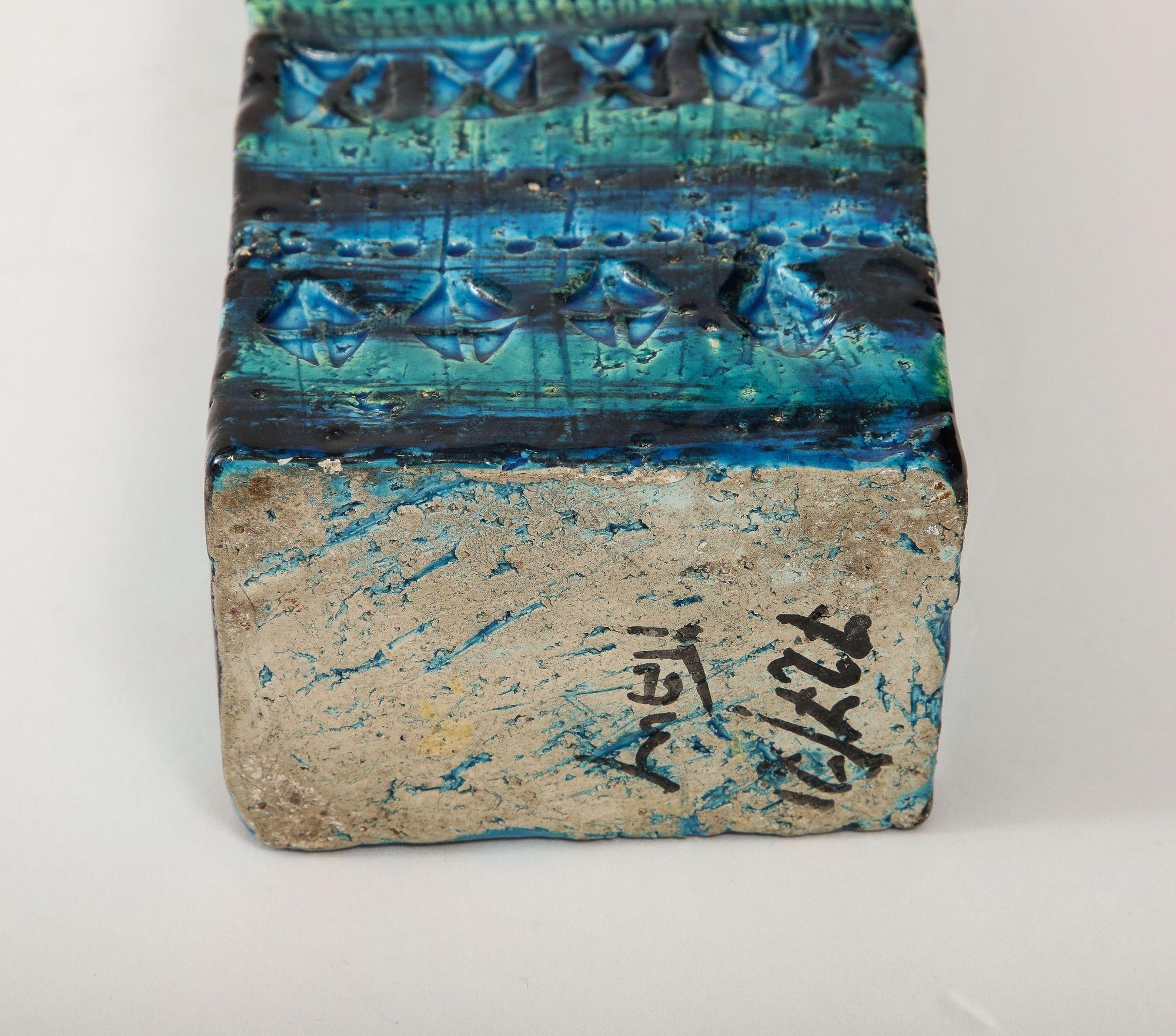 Ceramic Rectangular Vase by Aldo Londi for Bitossi 'Rimini blue' Italy c. 1960 For Sale 5