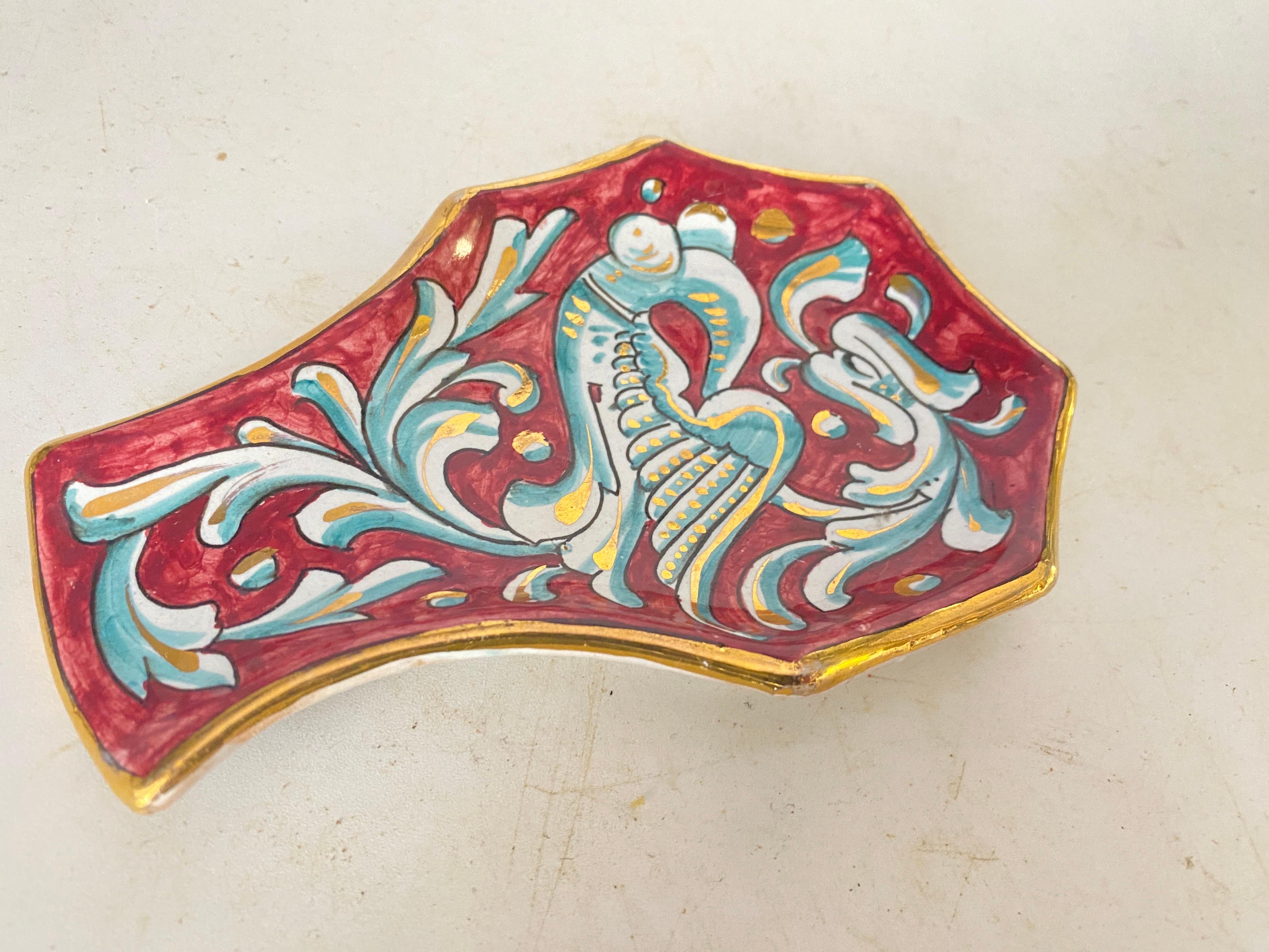 Mid-20th Century Ceramic Red Ashtray or Vide Poche in a Shell Form Circa 1960 Italy For Sale
