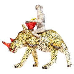 Ceramica  Cavaliere di rinoceronte e scimmia, mano  prodotto in Sudafrica