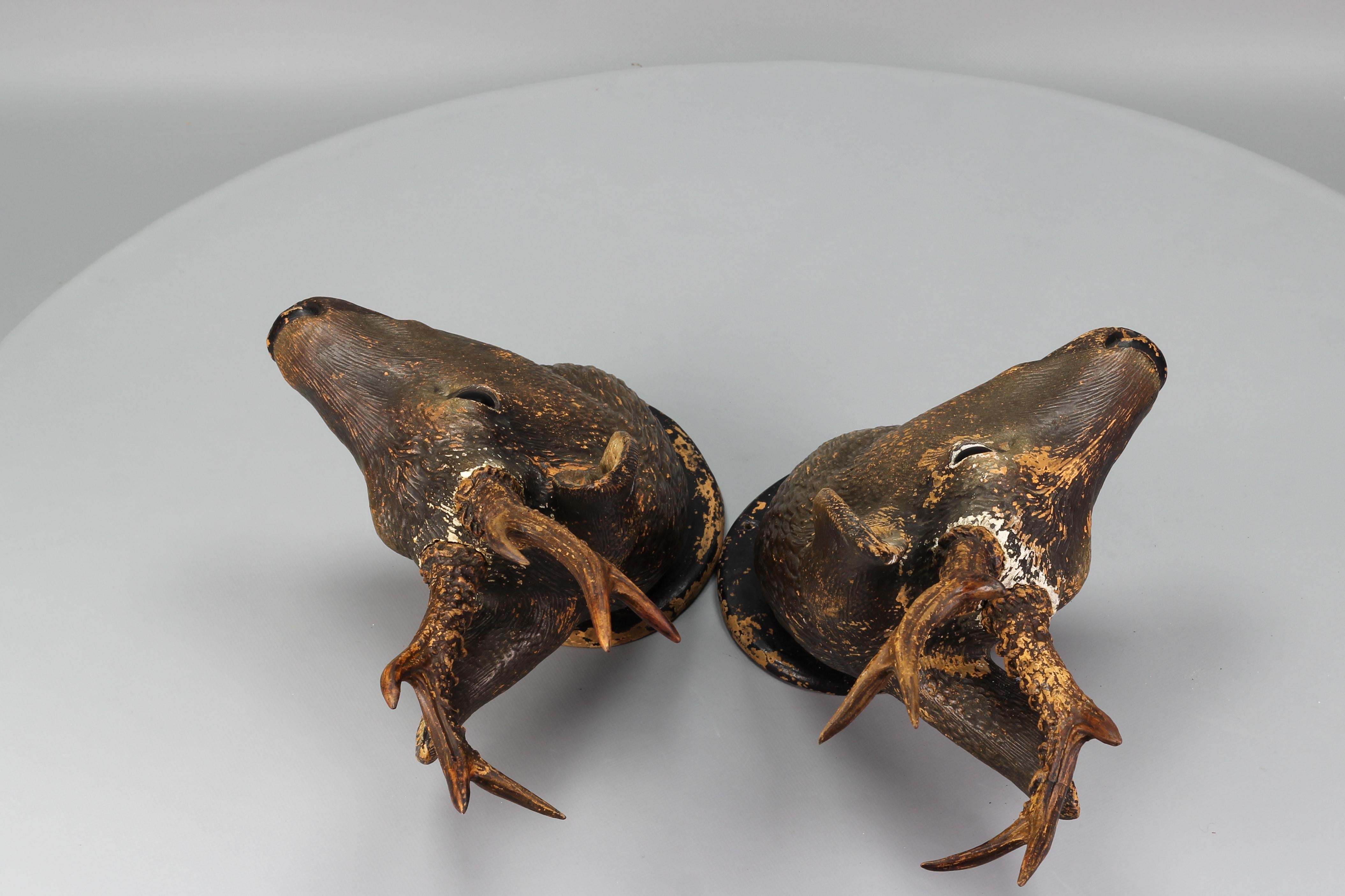 Mid-20th Century Ceramic Roe Deer Heads, Wall Decoration, Germany, 1930s, Set of Two