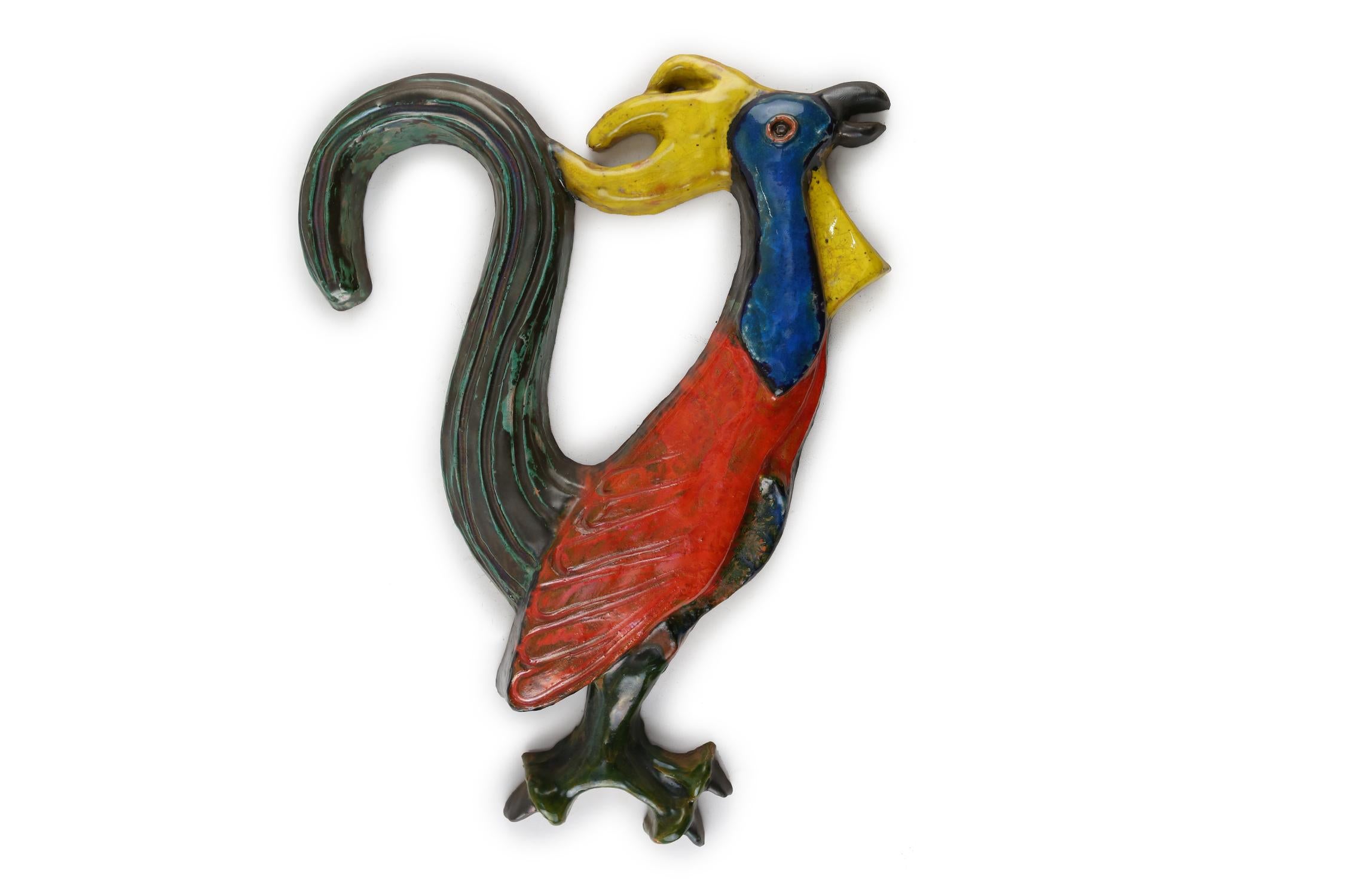 Beautiful ceramic rooster with some great colors.