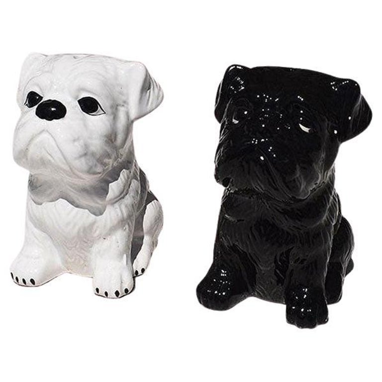 Ceramic Salt and Pepper Dog Shakers in Black and White, A Pair For Sale at  1stDibs