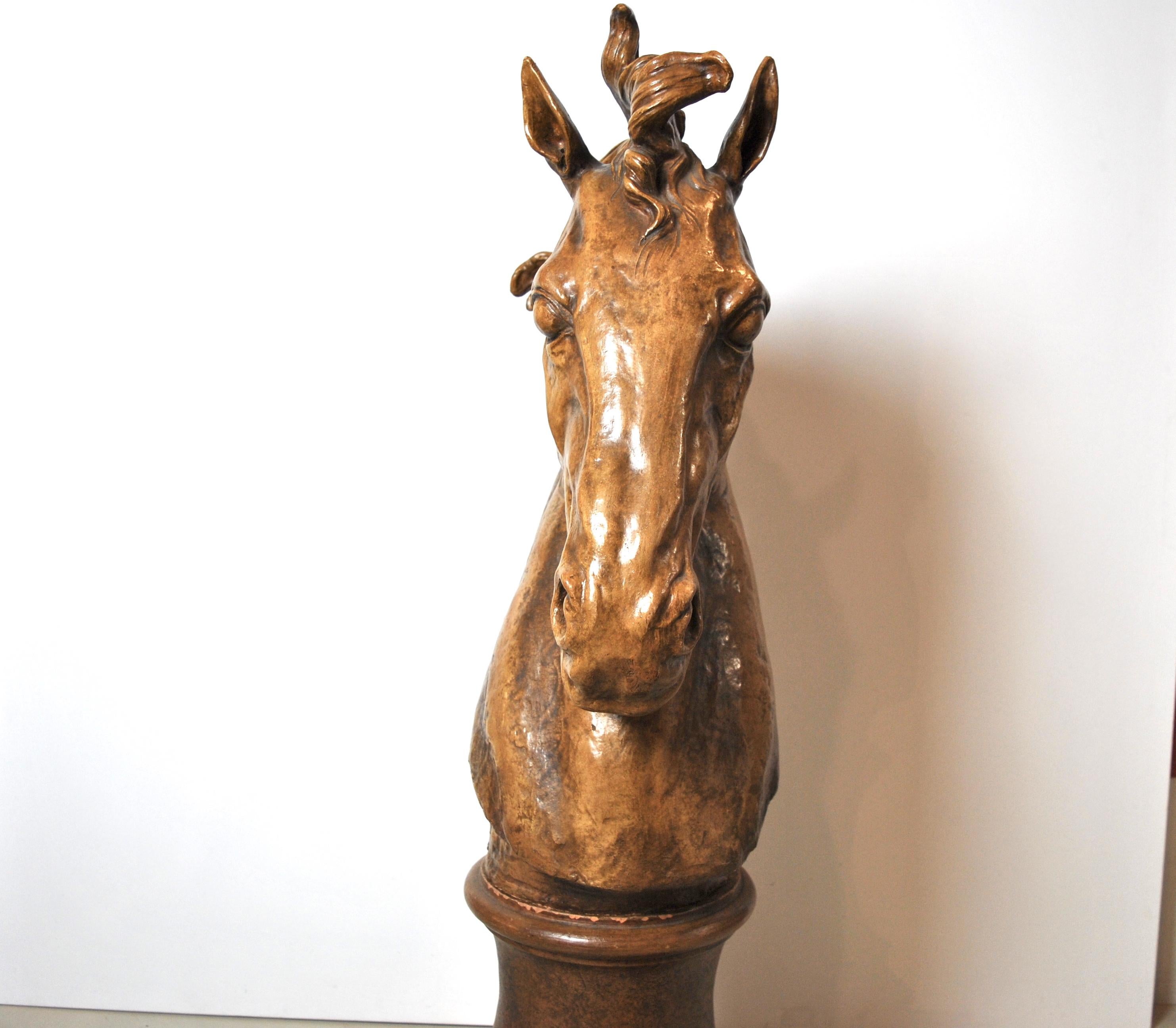 Mid-Century Modern Sculpture en céramique représentant un cheval, fabrication italienne, années 1950