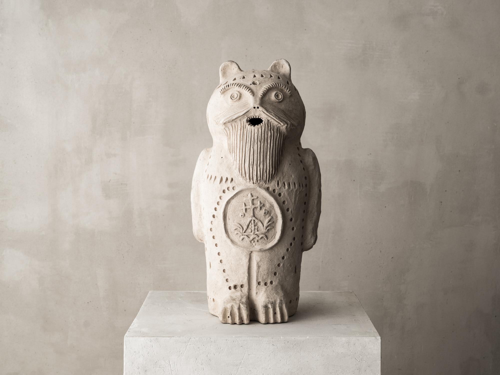 DIDO Ratai is a unique art piece that brings a powerful and energetic presence to any living space. Inspired by the concept of a ploughman, this art toy symbolizes the energy of productivity, growth and abundance. Its intricate design captures the