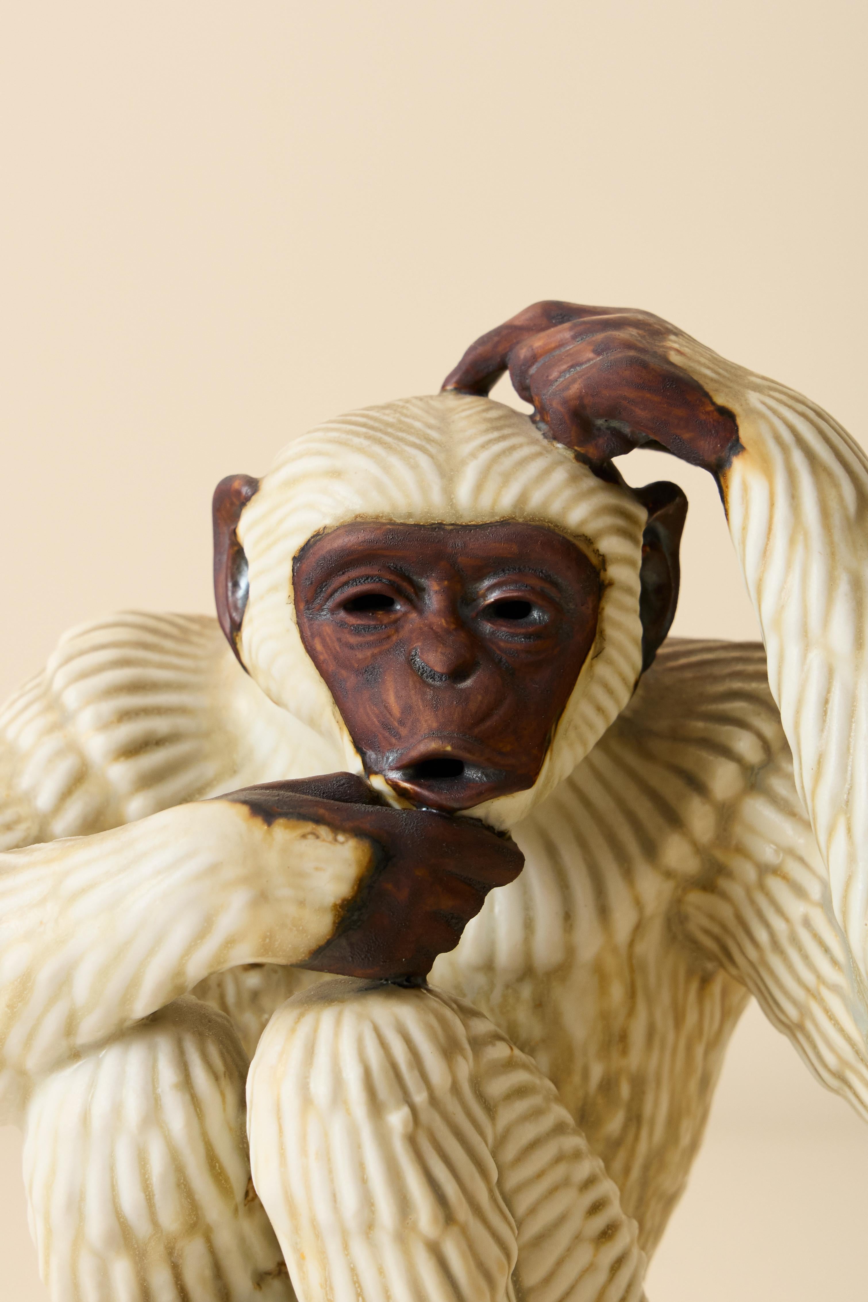 Metà XX secolo Scultura in ceramica di Gunnar Nylund, Rörstrand, anni '50 in vendita